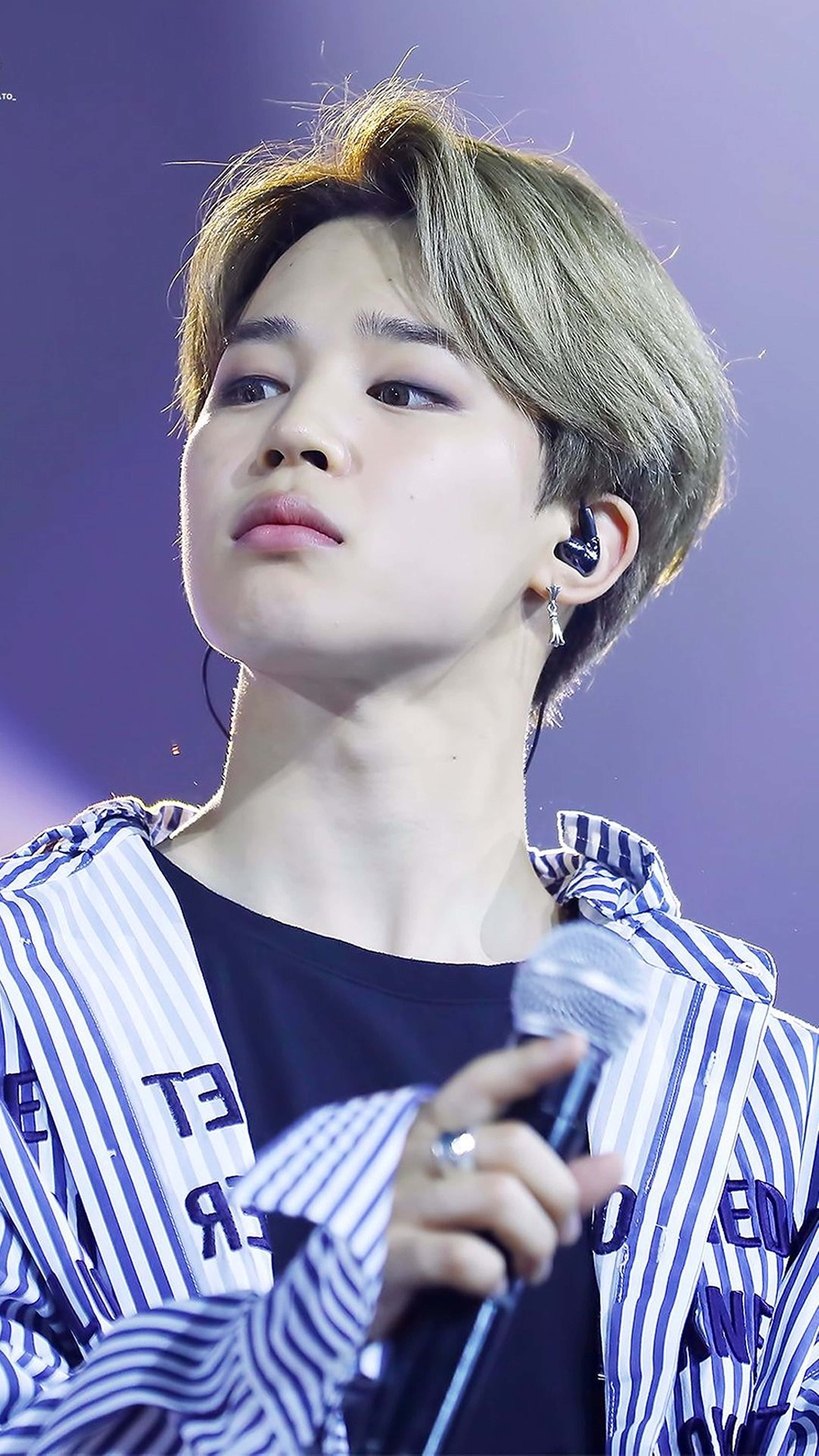 Lieflike Gesig van BTS Jimin HD Muurpapier