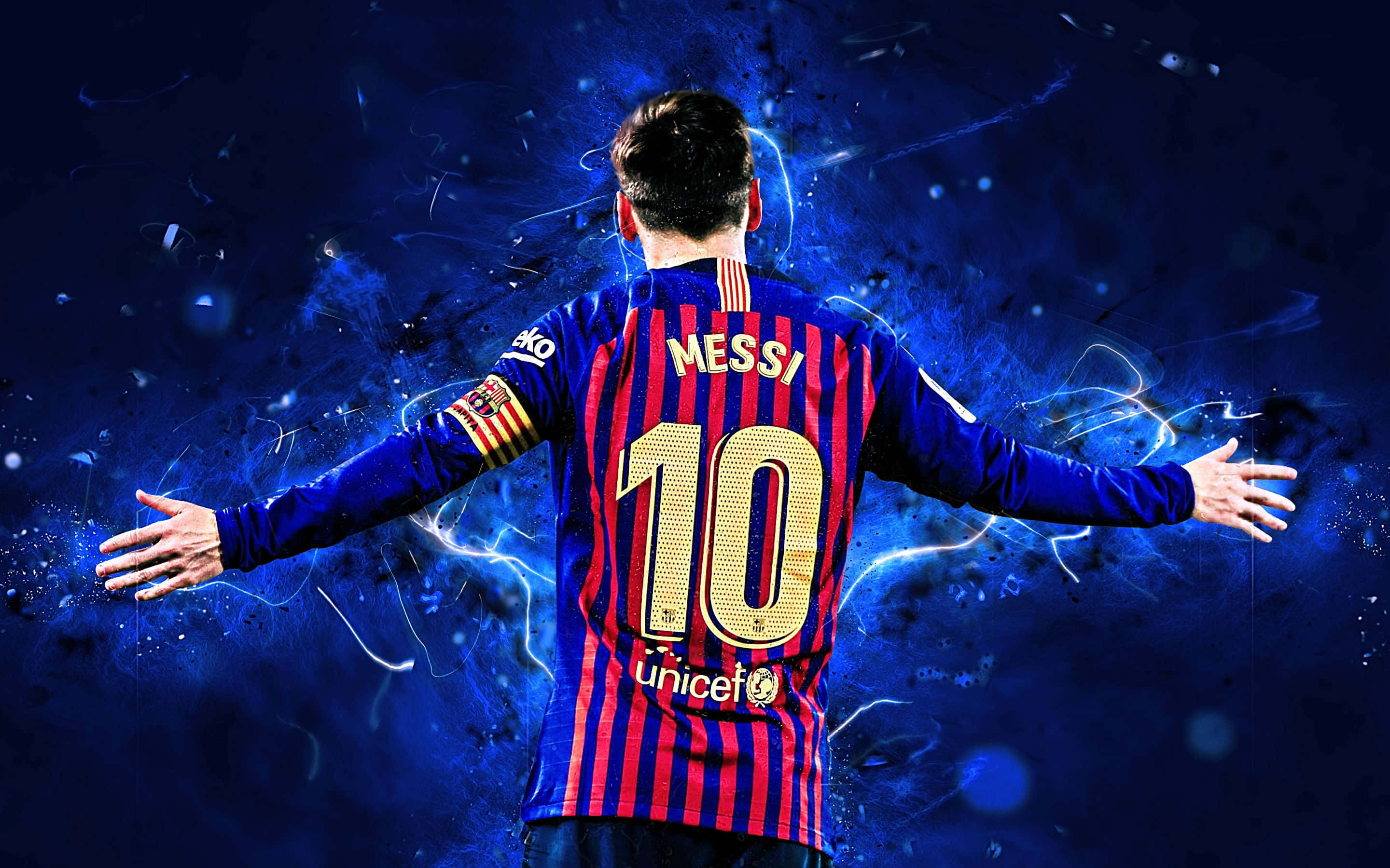 Lionel Messi draai om sy verdediger te midde van 'n kleurvolle sonsondergang. Muurpapier