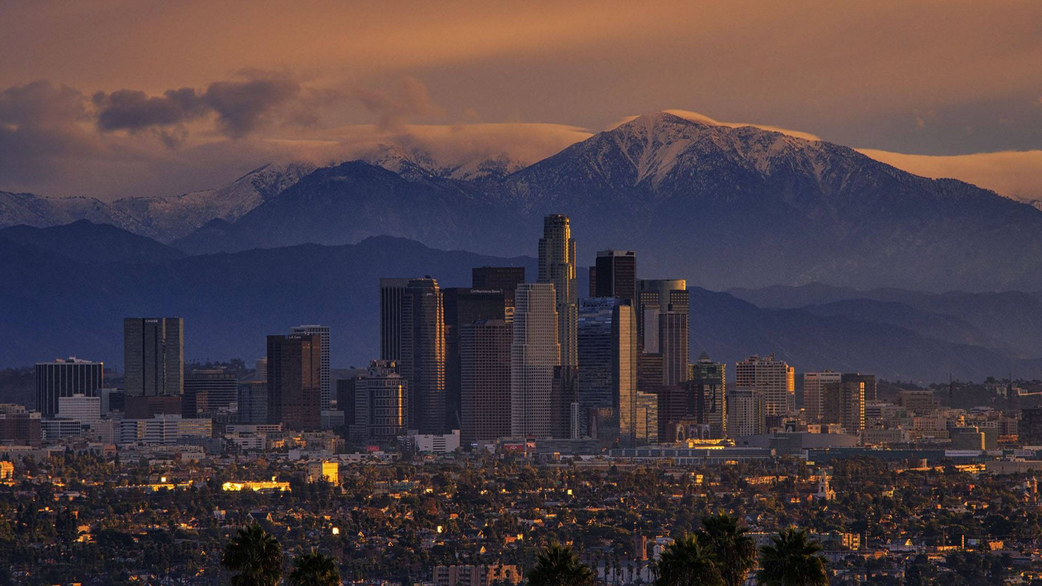 Los Angeles-sonsondergang teen berge Muurpapier