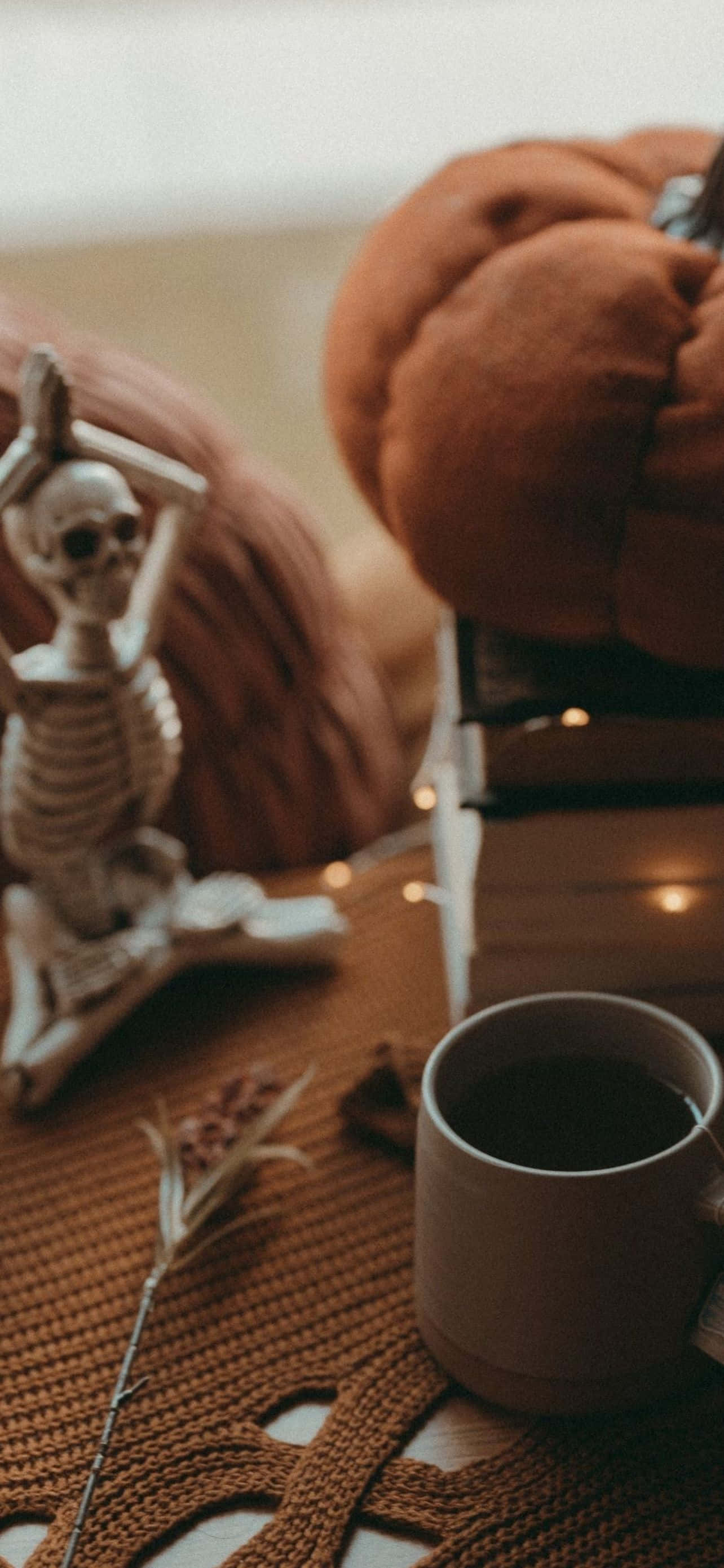 Maak jou Halloween grillerig met hierdie feestelike iPhone-agtergrond Muurpapier
