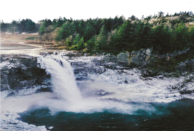 Majestueuse Bos Waterval Muurpapier