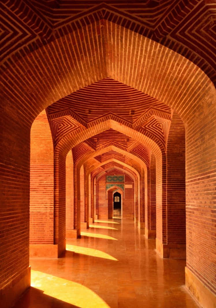 Majestueuse Pilaar van Shah Jahan-moskee tydens Goue Uur Muurpapier