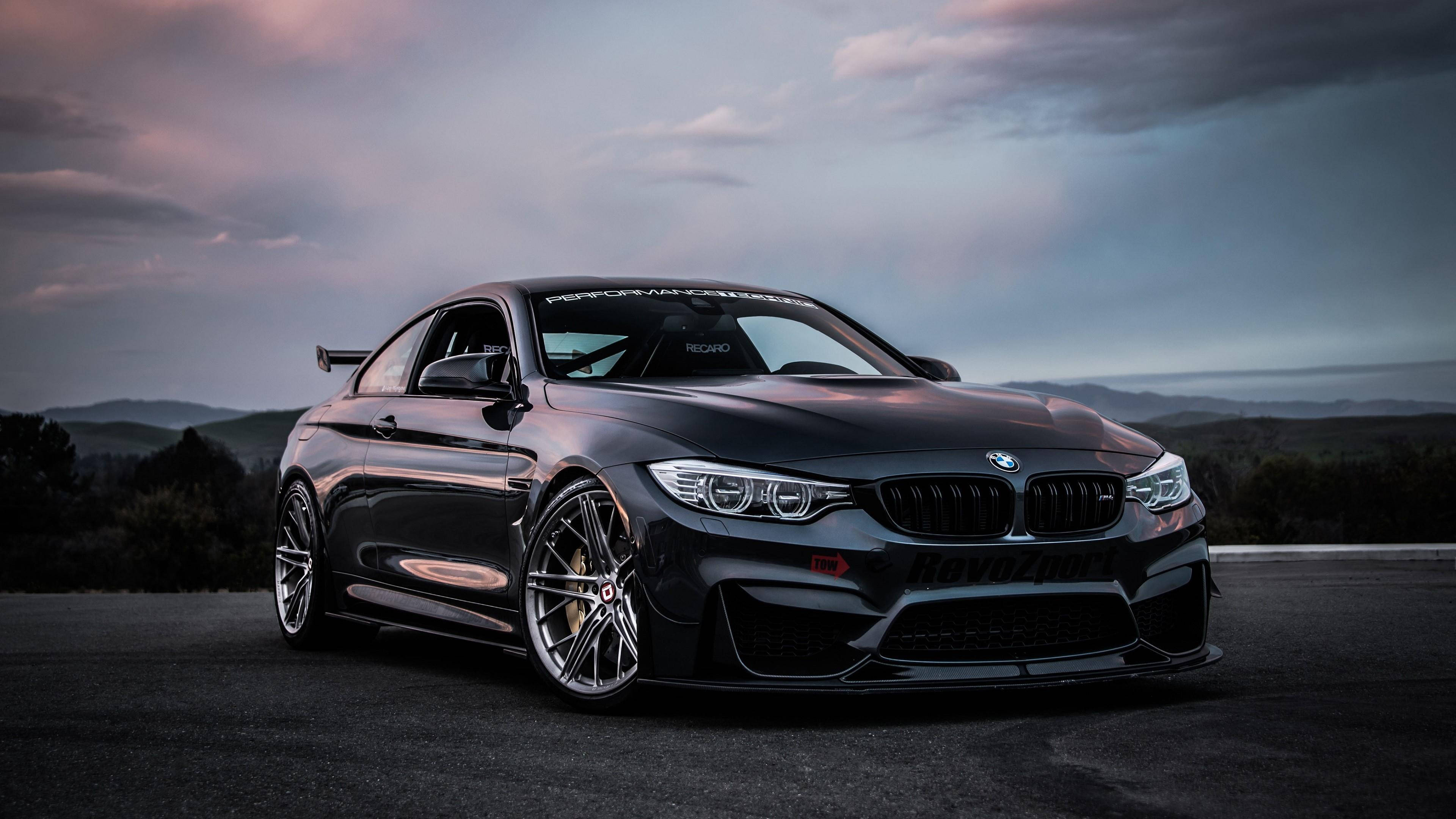 Mat Swart M4 BMW Skootrekenaar Muurpapier
