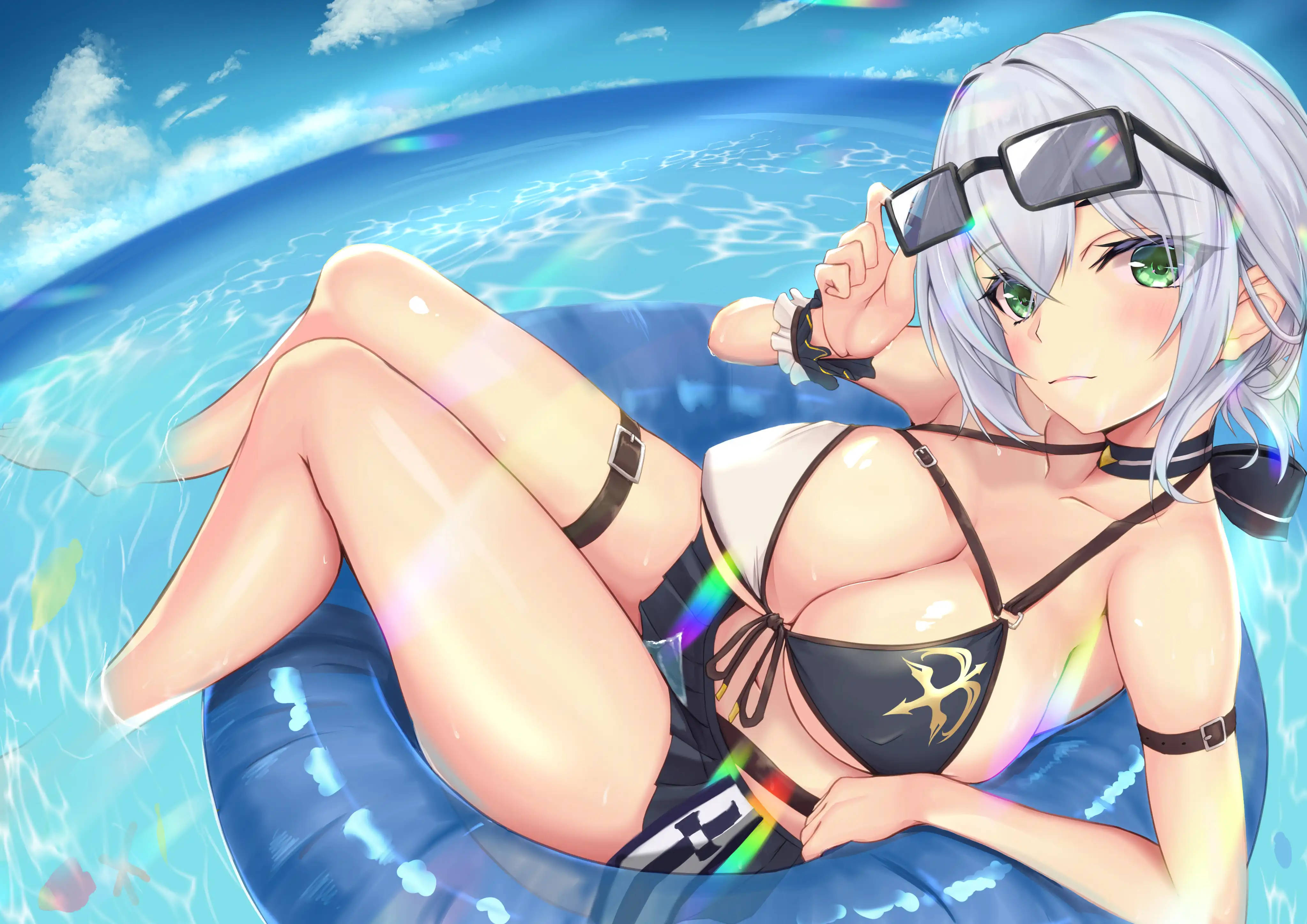 Meisie in Bikini Noel Shirogane Muurpapier