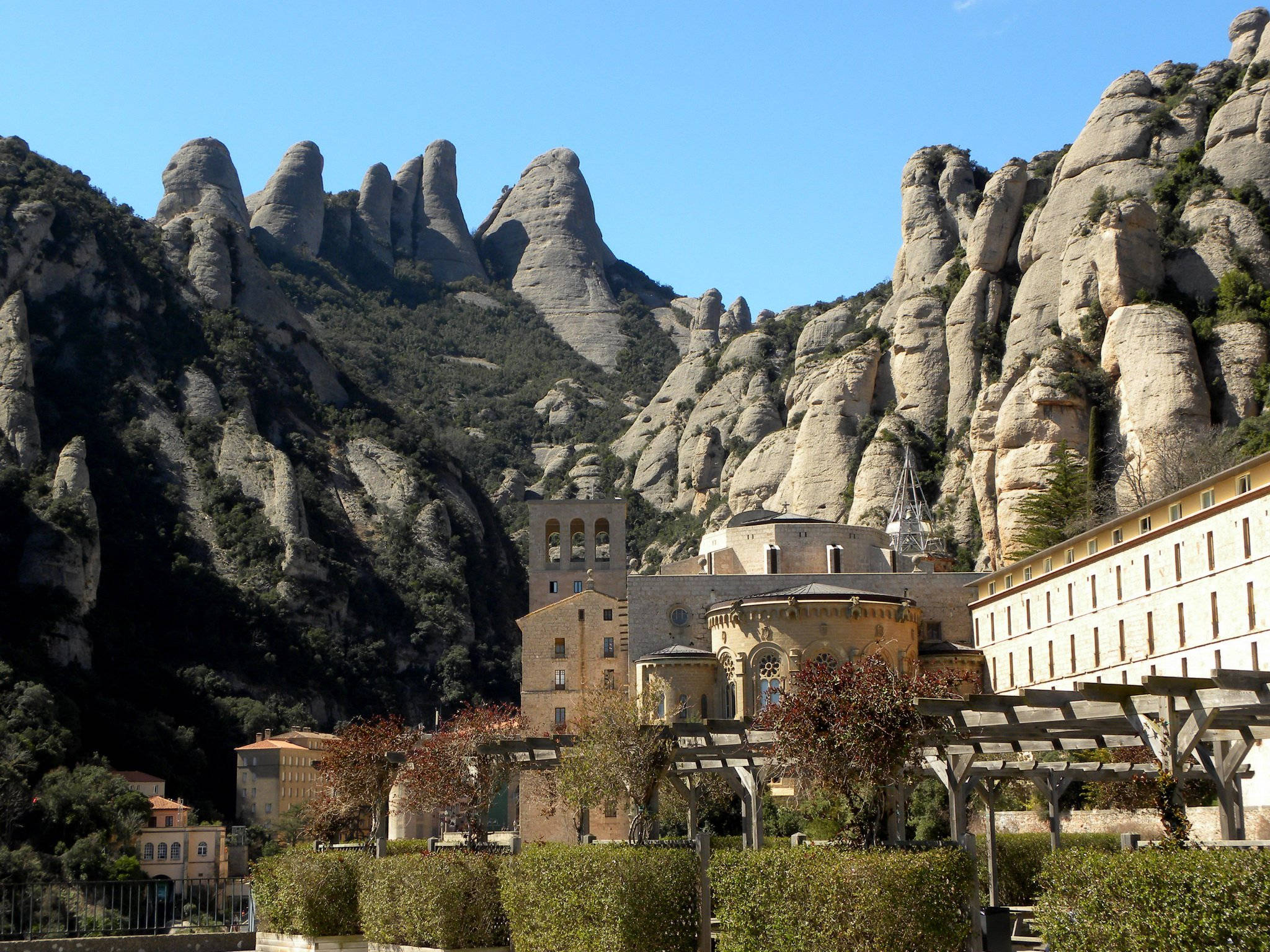 Montserrat Helder Berge Muurpapier