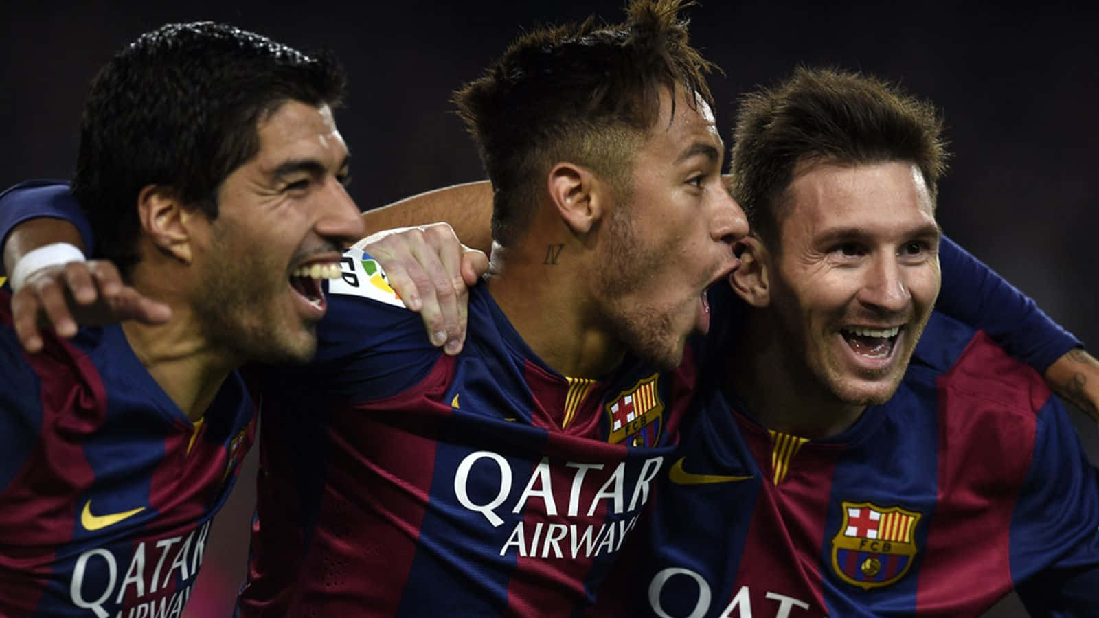 MSN Trio Met Neymar wat Skuins Kyk Muurpapier