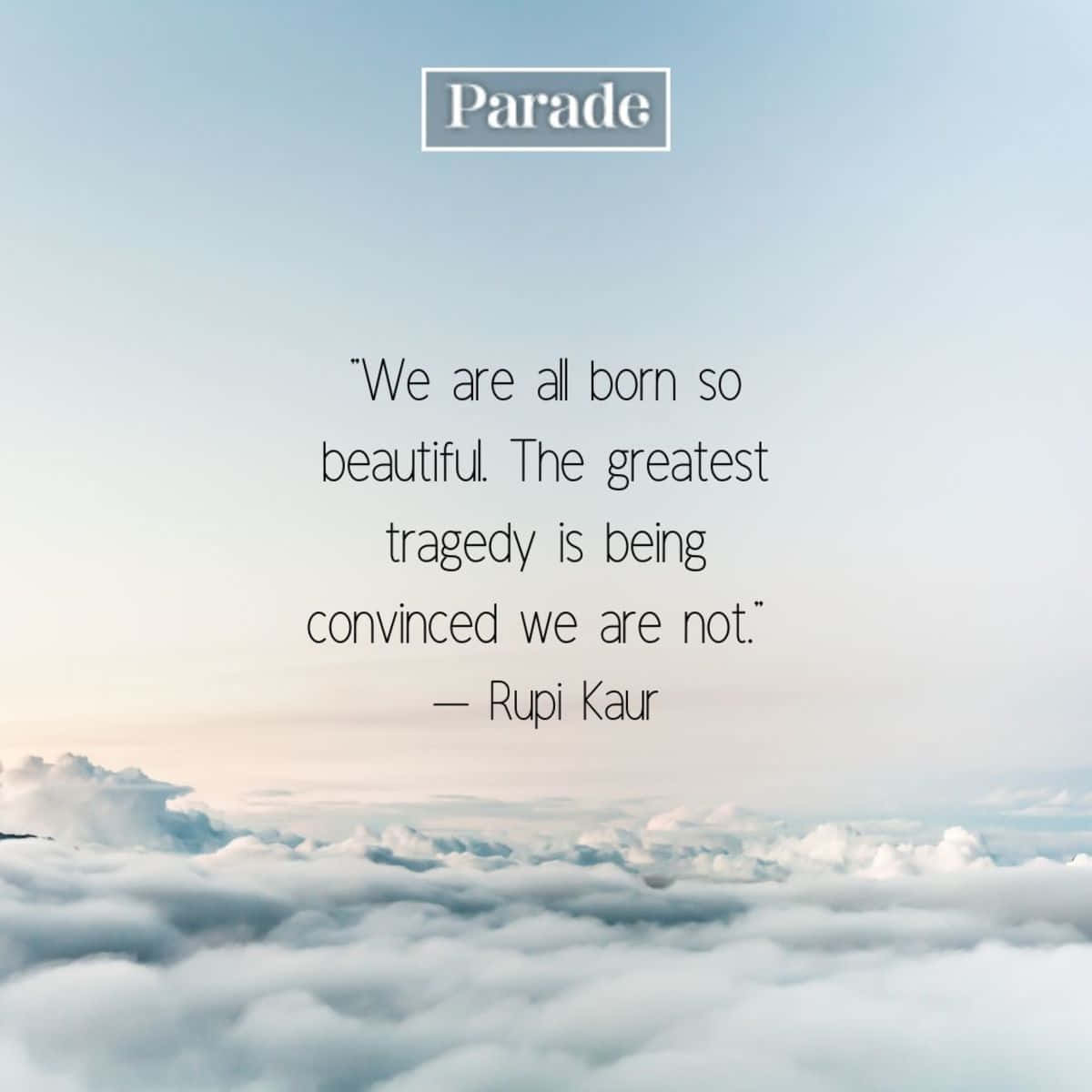 'n aanhaling van Rahul Karar wat sê ons word almal pragtig gebore, die grootste tragedie is om verward te wees dat ons nie is nie Muurpapier