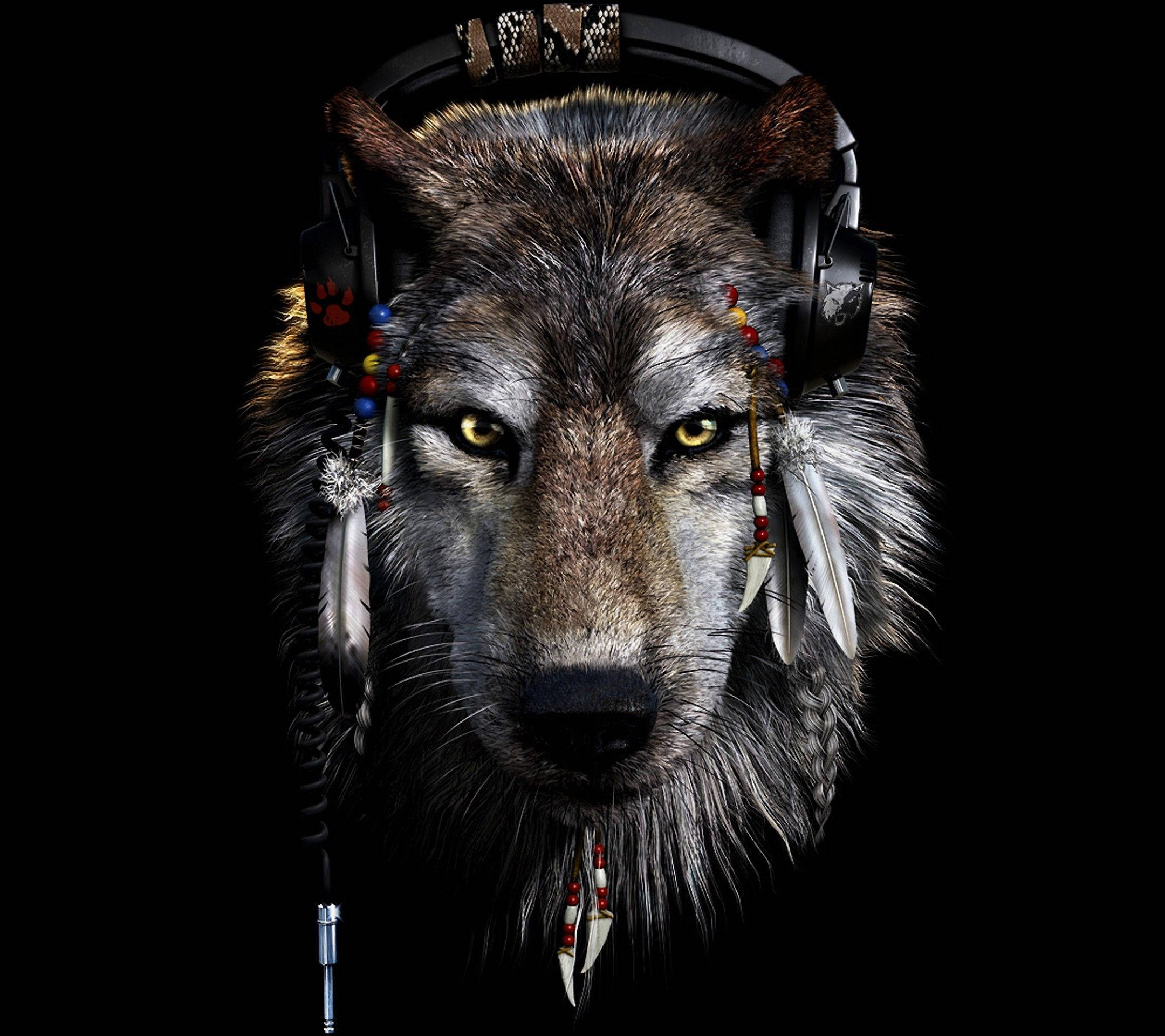 'n Eensame wolf staan op 'n kaal landskap en hou die omgewing soos 'n wag in die gaten. Muurpapier