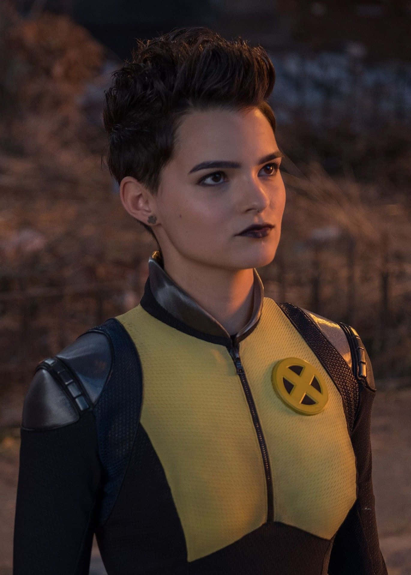 Negasonic Tieneroorlogshoof in Aksie Muurpapier