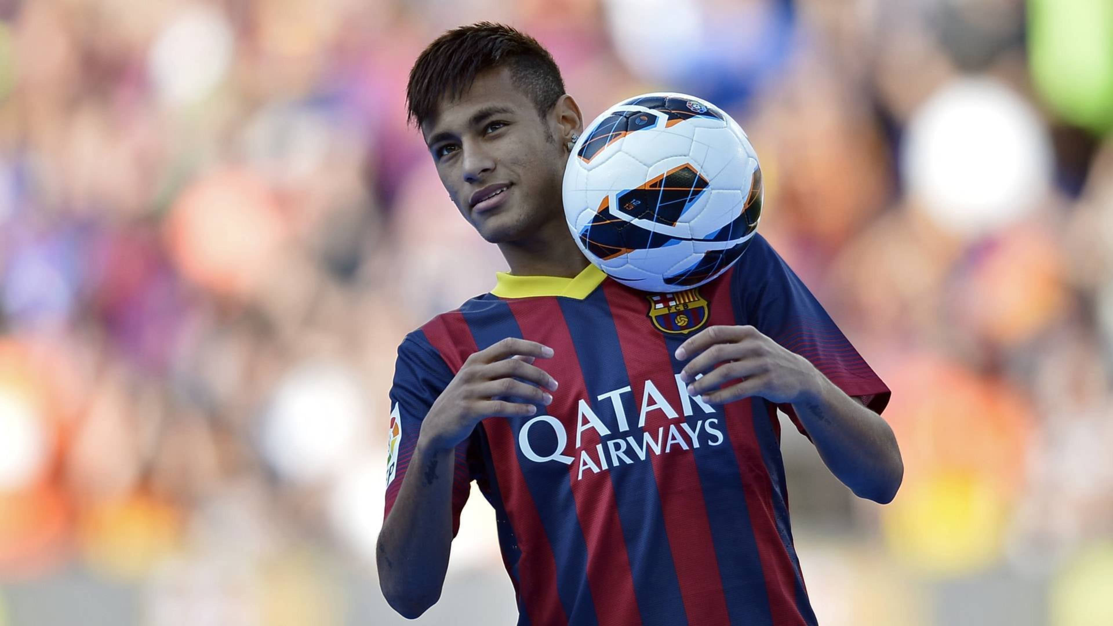 Neymar 4K Met Bal Muurpapier