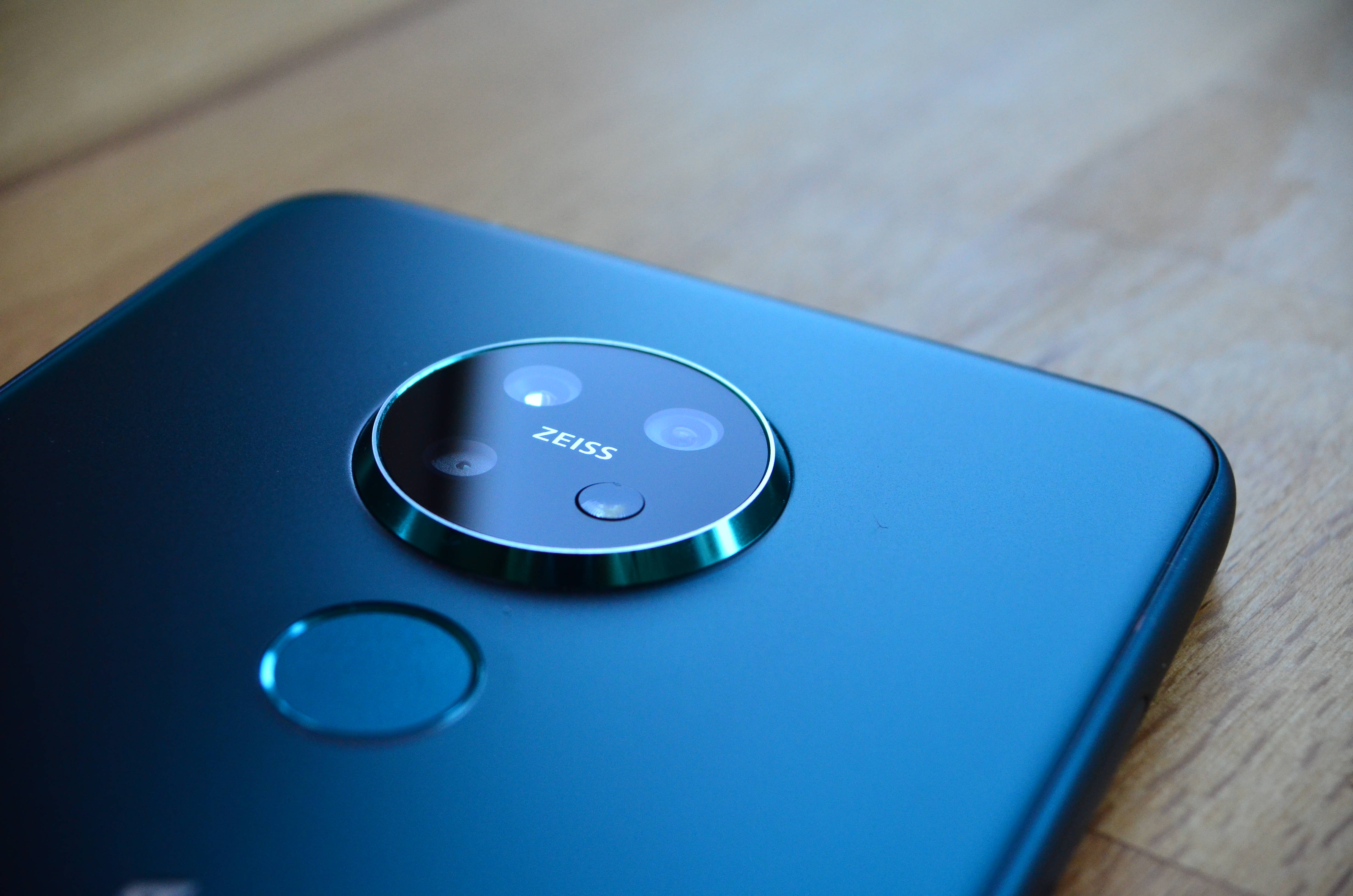 Nokia 7.2 En Zeiss-lens Muurpapier