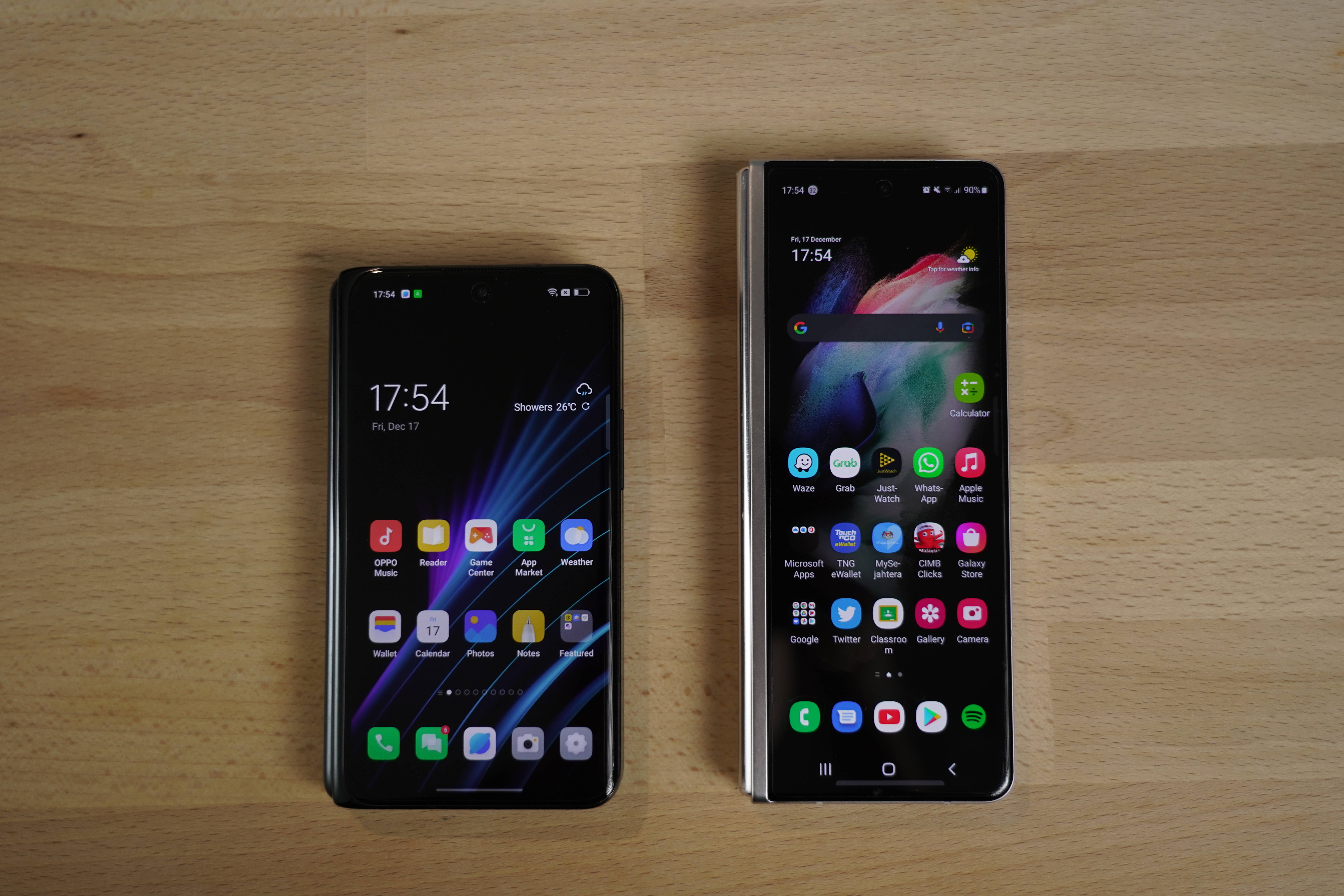 Oppo en Samsung Voubare Slimfone Muurpapier