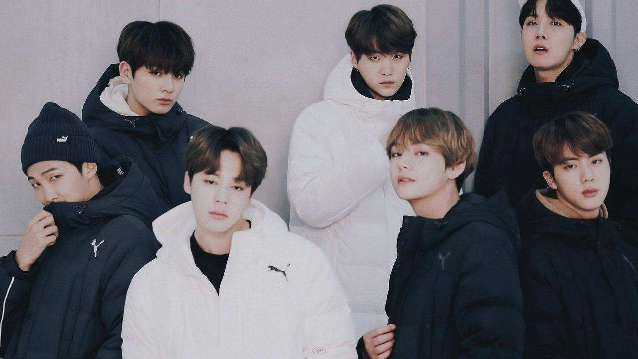 Oulike BTS In Dik Baadjies Muurpapier