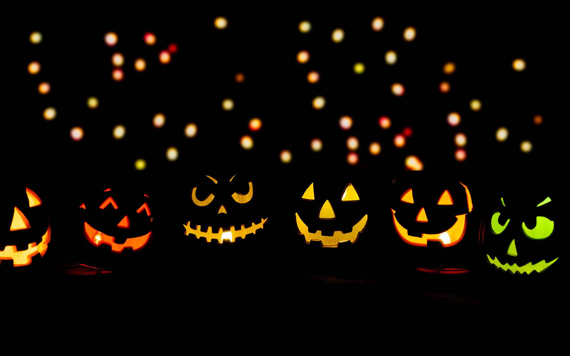 Oulike Estetiese Halloween Gloeiende Jack-o'-lanterns Muurpapier
