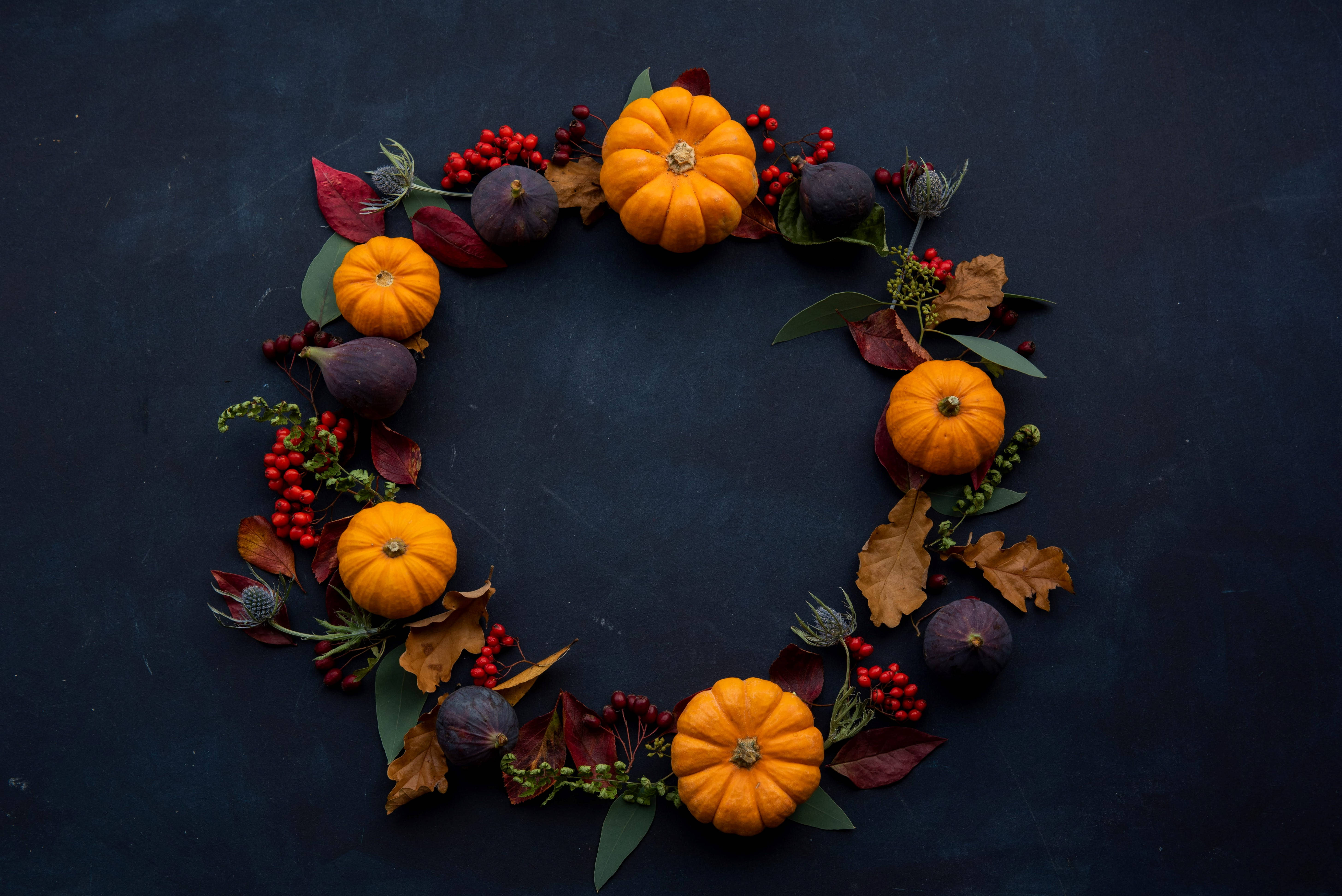 Oulike Halloween-kranskunswerk Muurpapier