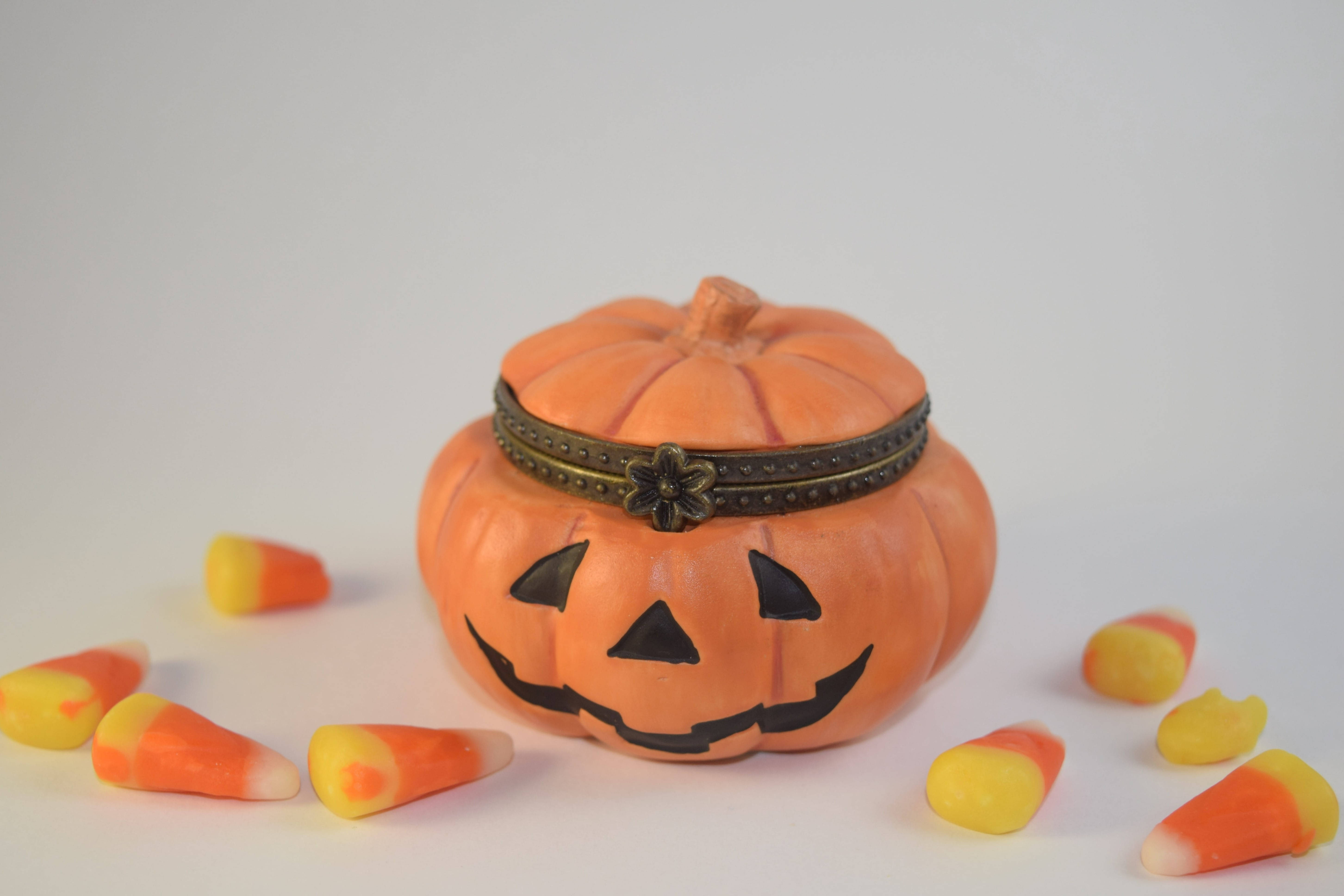 Oulike Halloween-lekkerpot Muurpapier