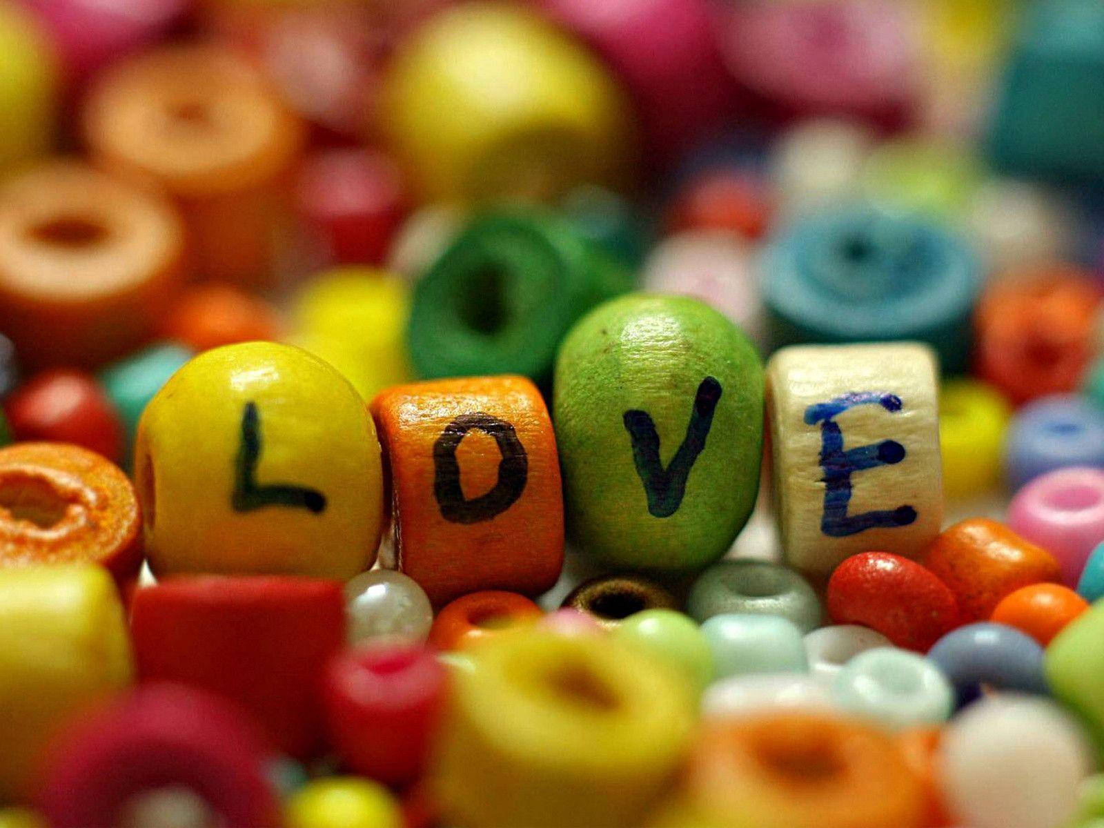 Oulike Liefde Kleurvolle Krale Muurpapier