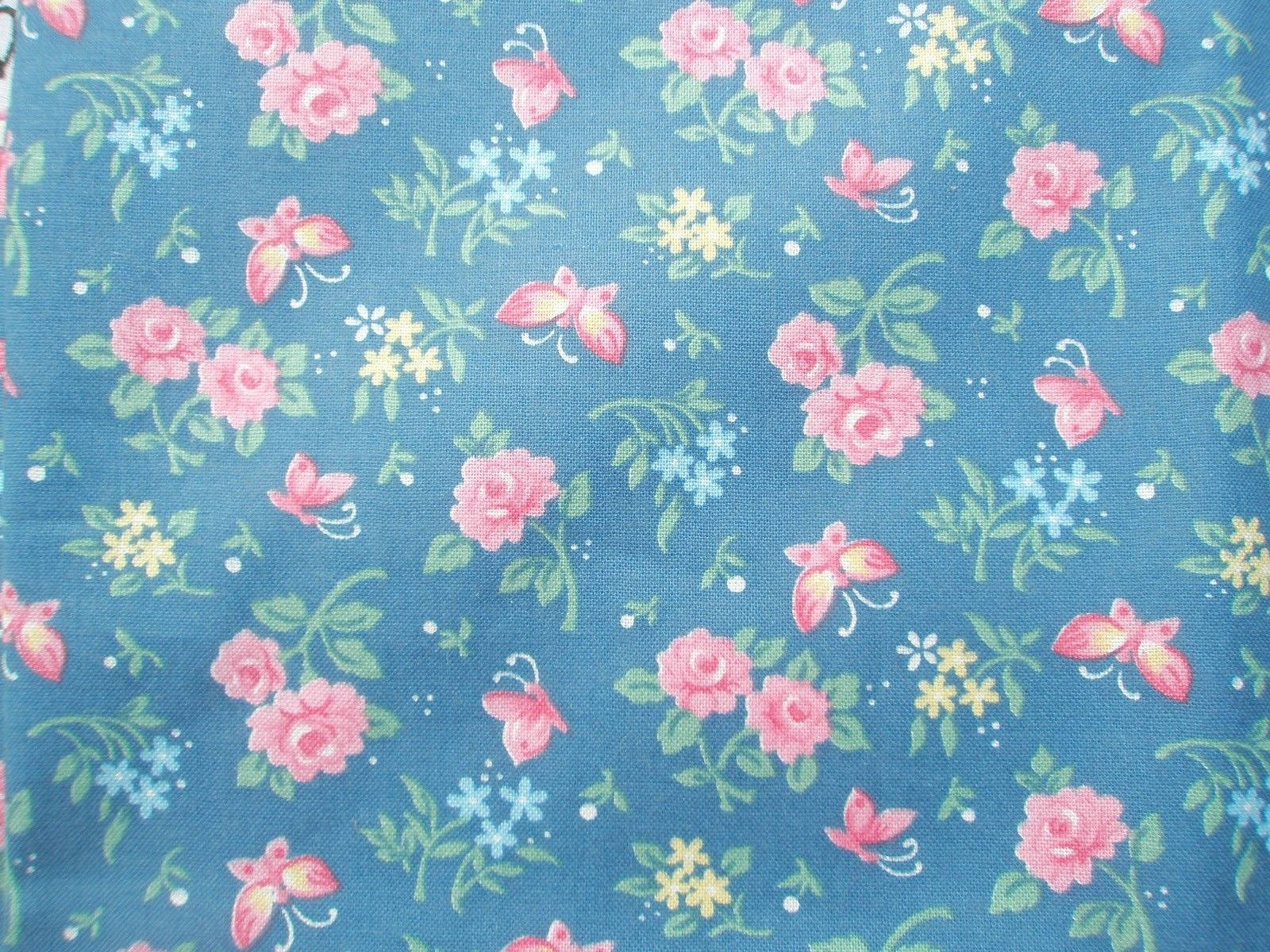Oulike Meisiesblomme Muurpapier