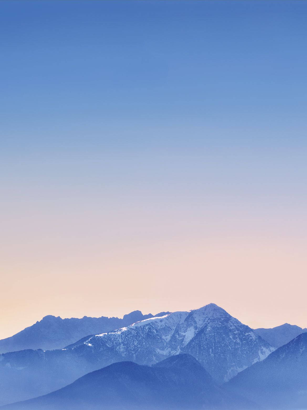 Pastel Horison oor Berge iPad Muurpapier