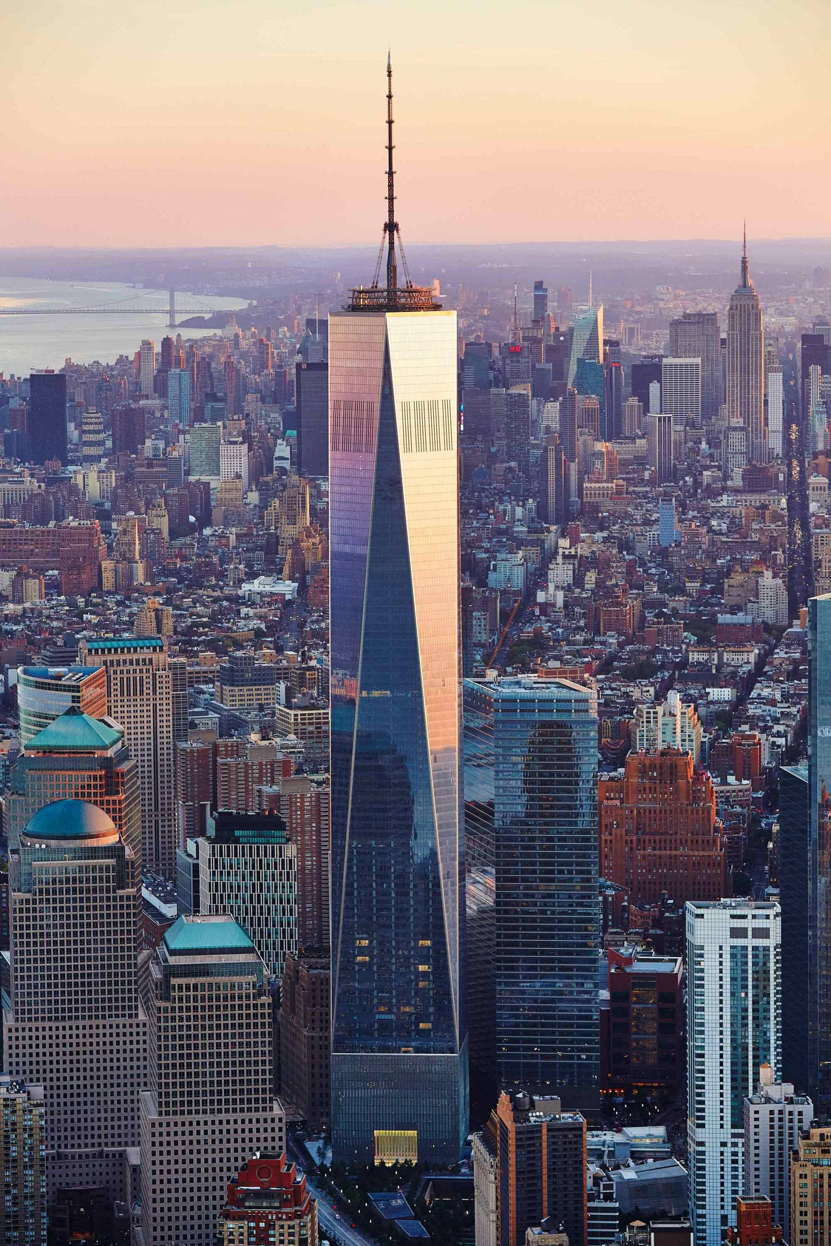 Pienk en blou One World Trade Center Muurpapier
