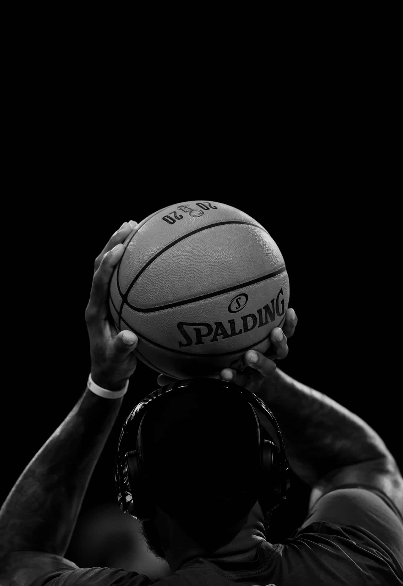 Swart Basketsbal — Donker estetiese GIF Muurpapier
