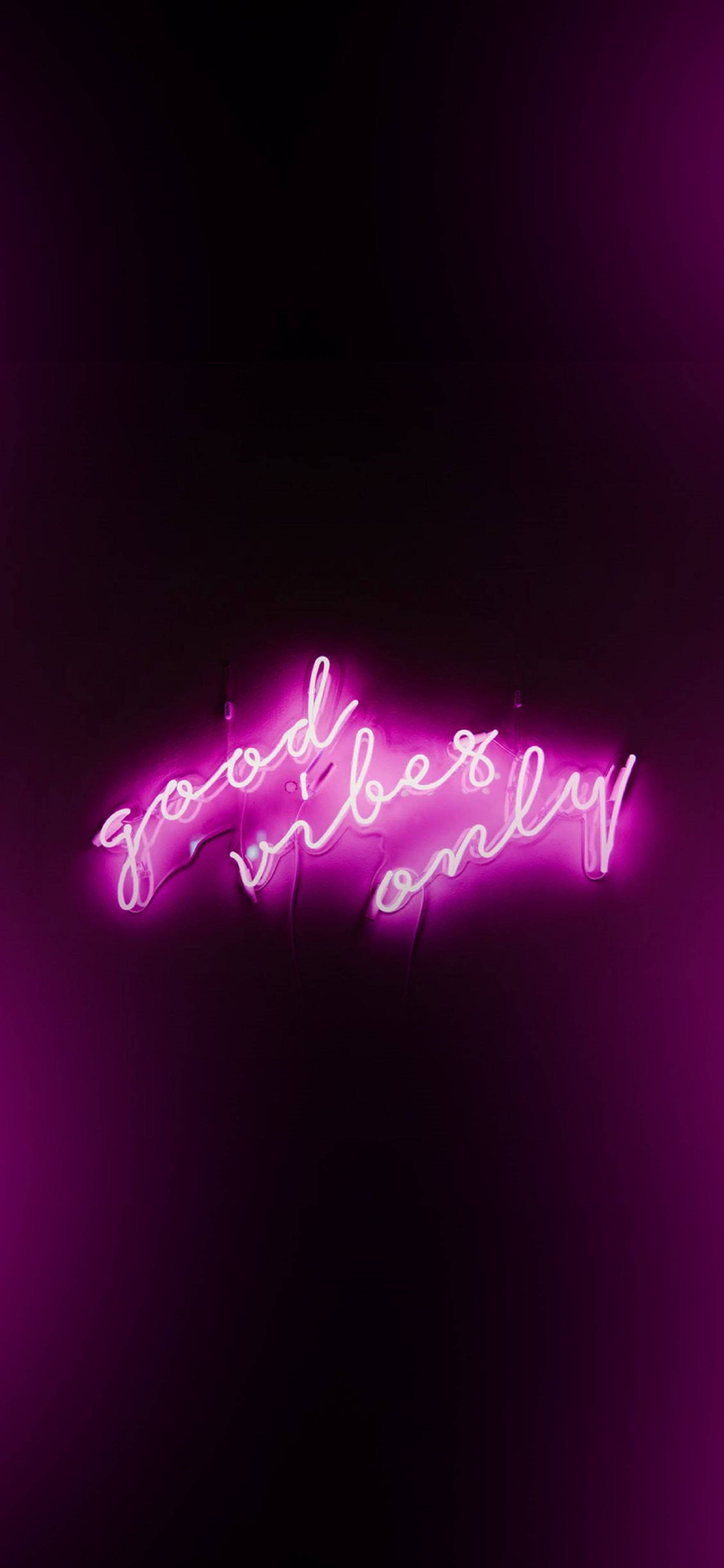 Pragtige 4K Neon iPhone-agtergrond - "Good Vibes Only" Muurpapier