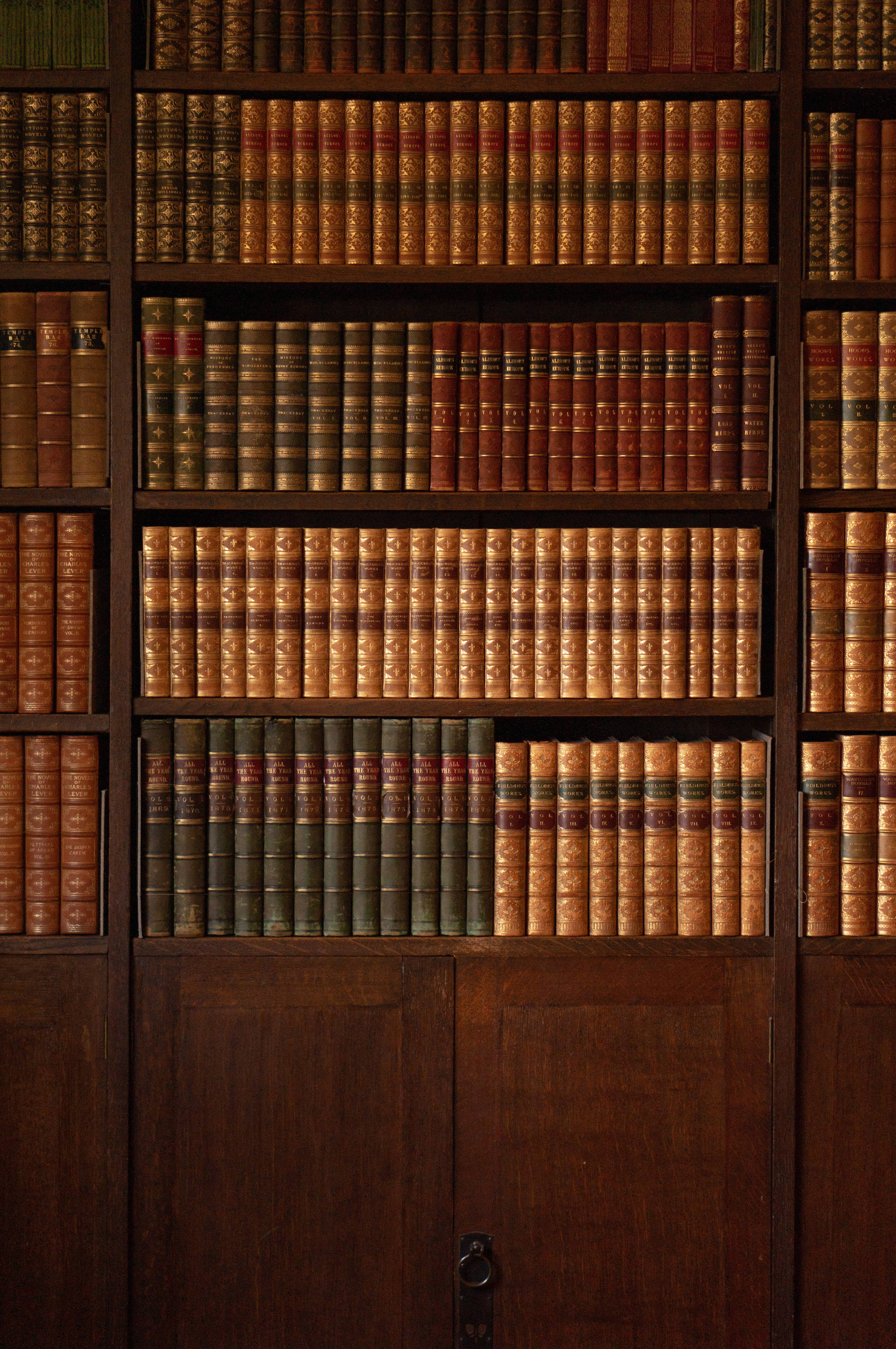 Pragtige Esteties Ou Biblioteek Muurpapier