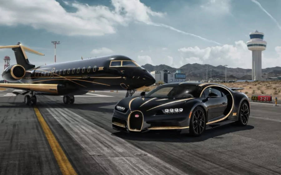 Pragtige swart Bugatti Chiron in 4K-resolusie Muurpapier
