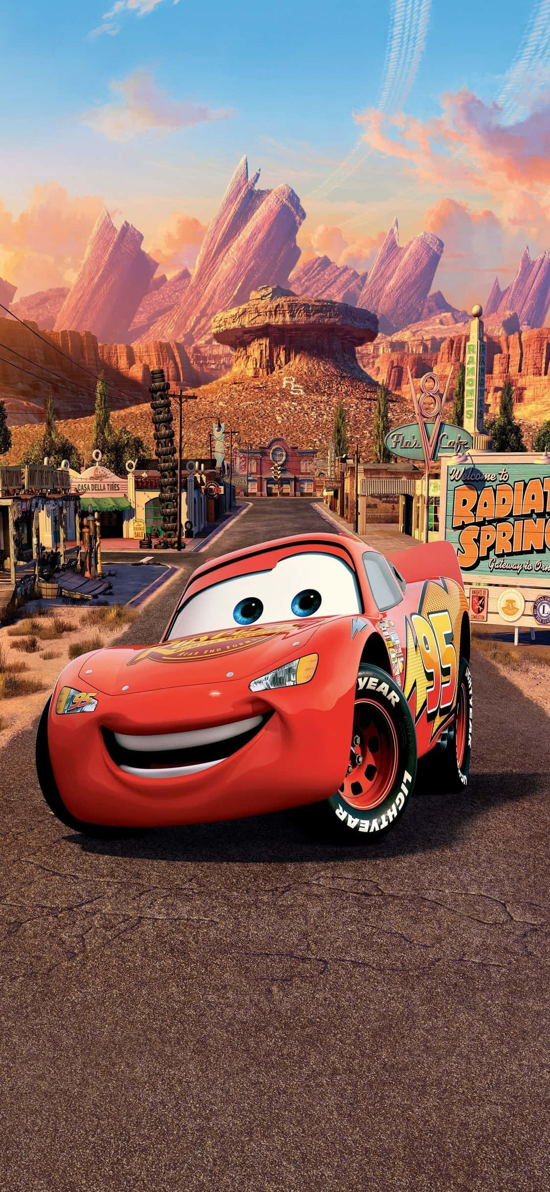 Professionele Renjaer McQueen iPhone X Cars Agtergrond Muurpapier