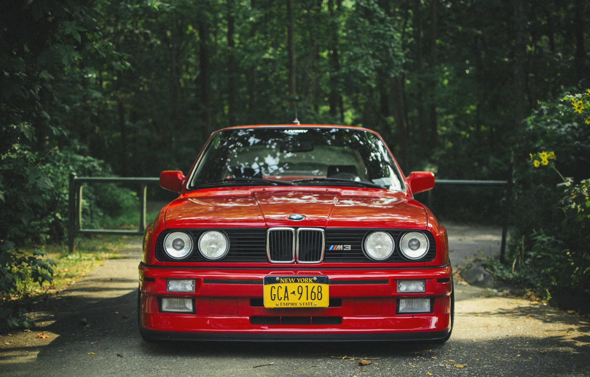 Rooi E30 M3 BMW Skootrekenaar Muurpapier