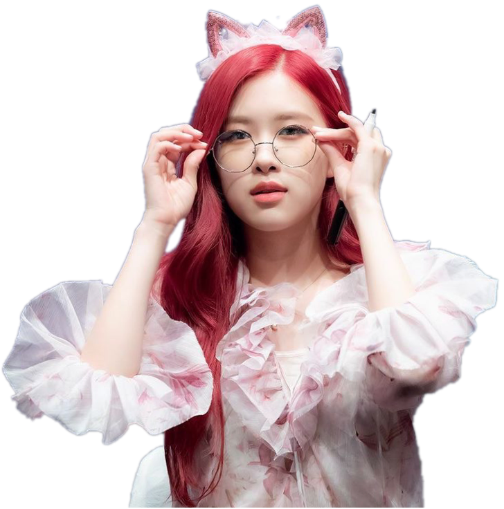 Rooihariige Kpop-ster met Katore en Bril Muurpapier