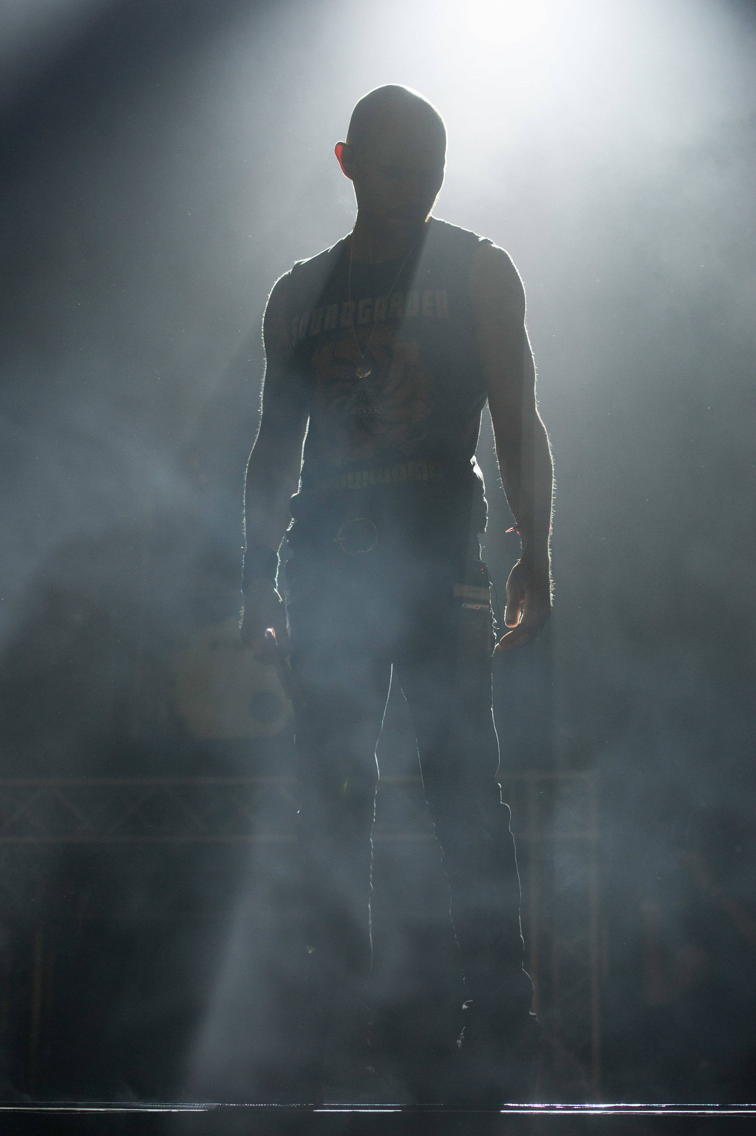 Silhoeët van Luke Goss Muurpapier