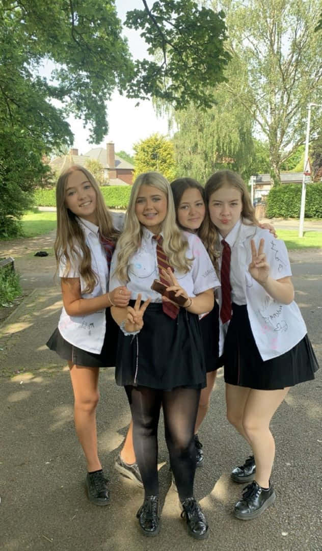 Skoolmeisie Wit Bloese Prente Muurpapier