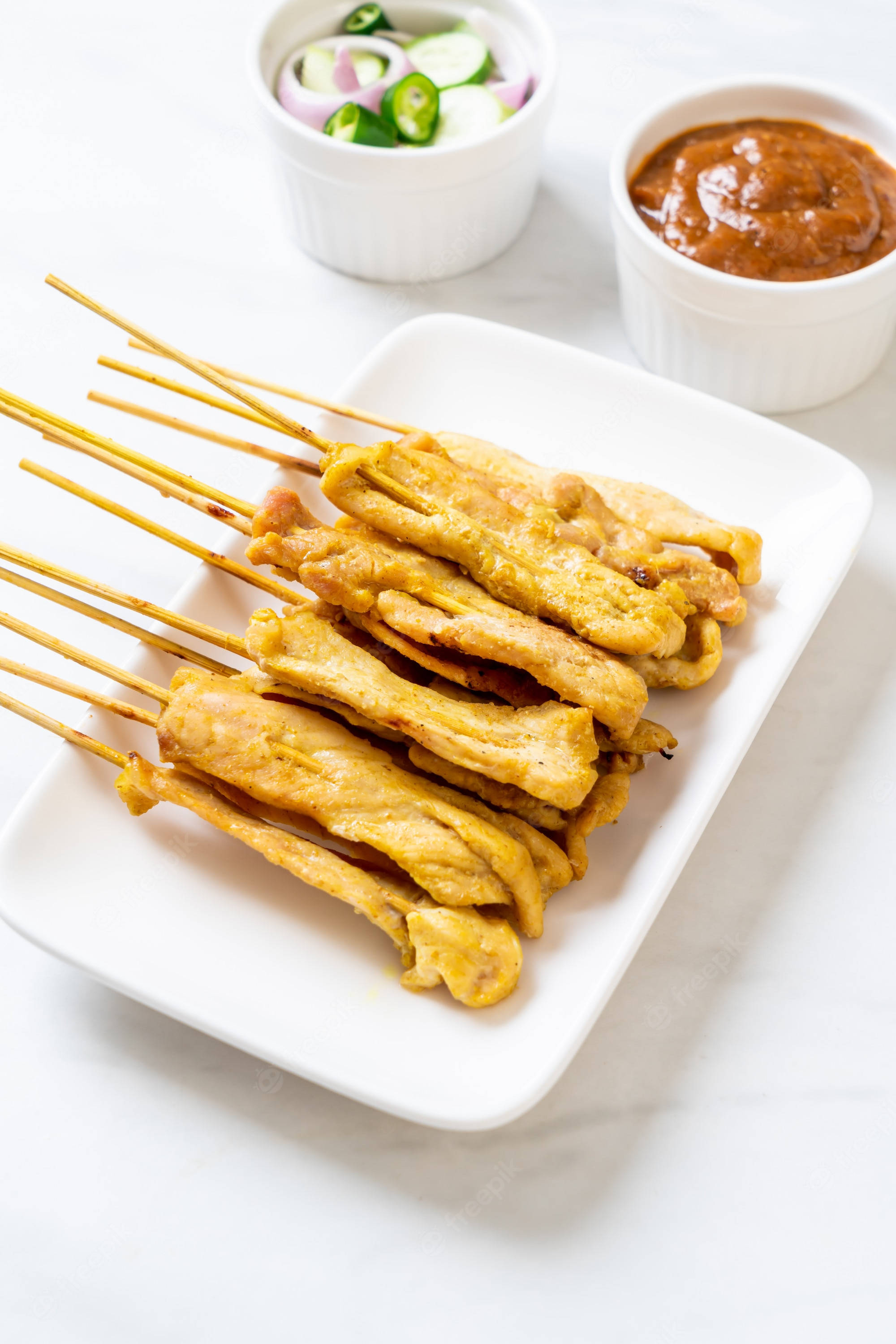 Smakelike Hoender Satay Asiatiese Kos Muurpapier