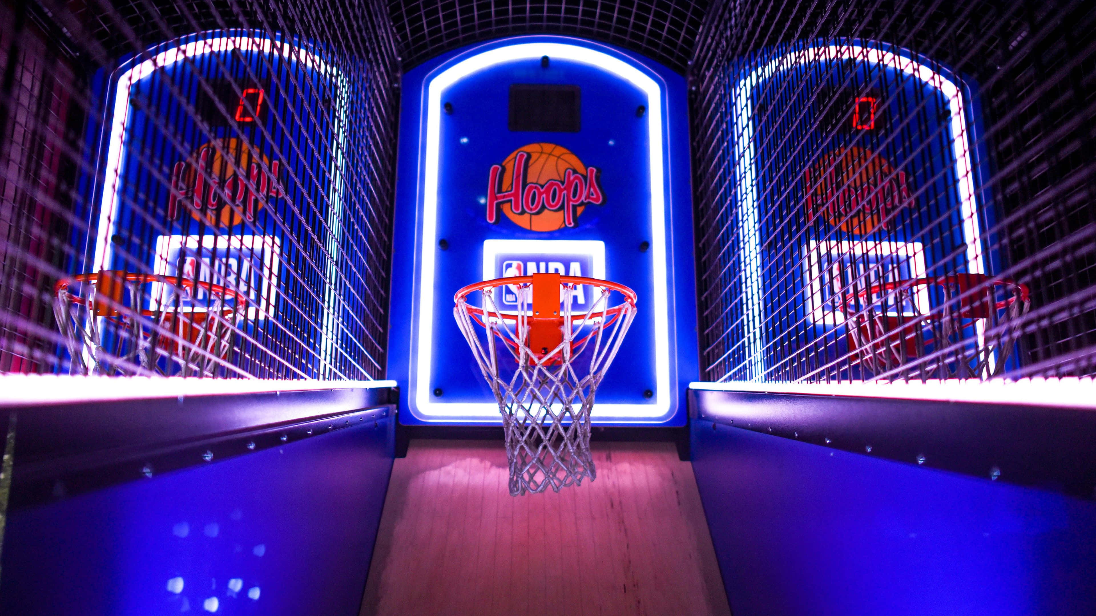 Speel jou spel uit met 'n 4K-basketbalagtergrond Muurpapier
