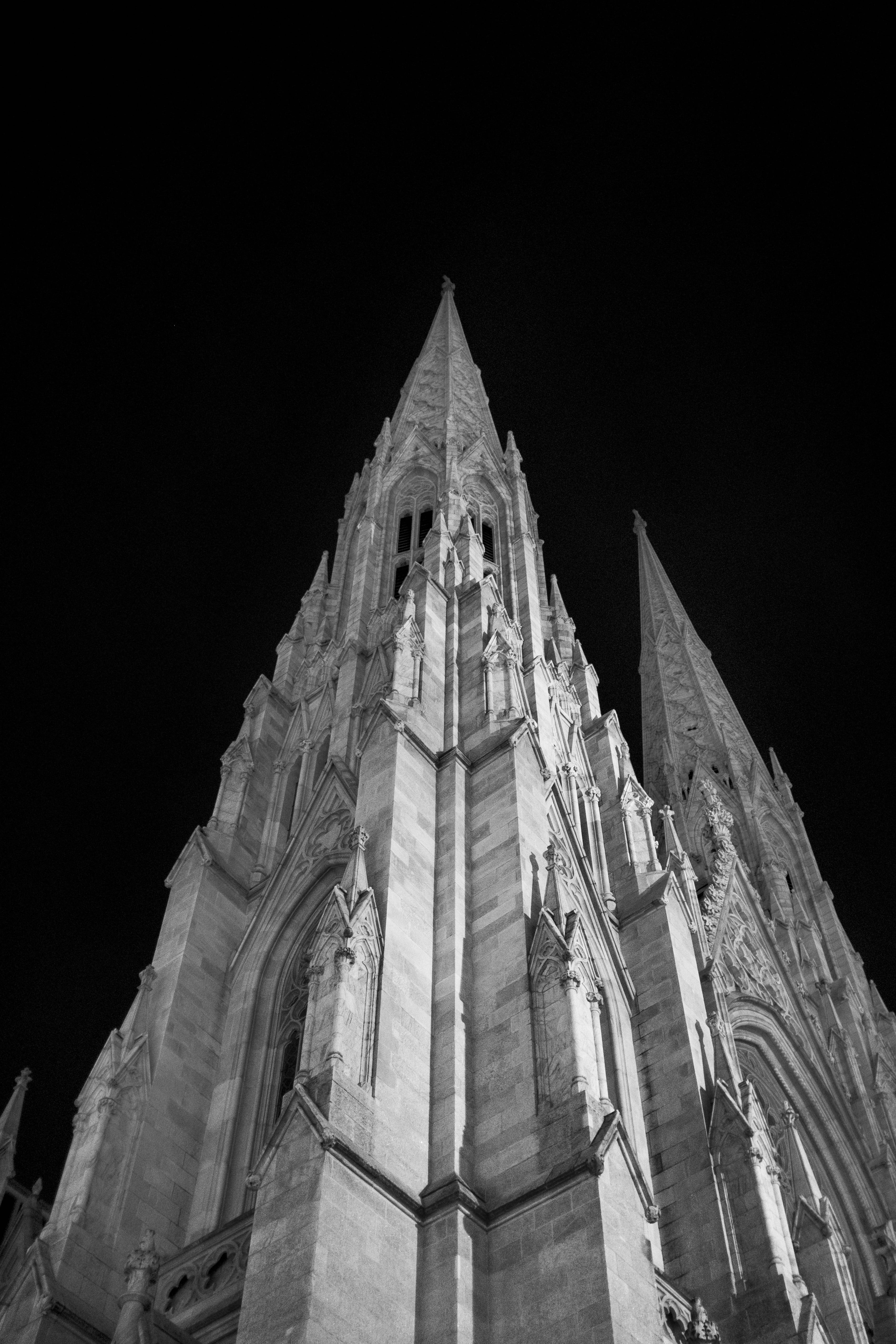 St Patrick Katedraal New York Swart en Wit Muurpapier