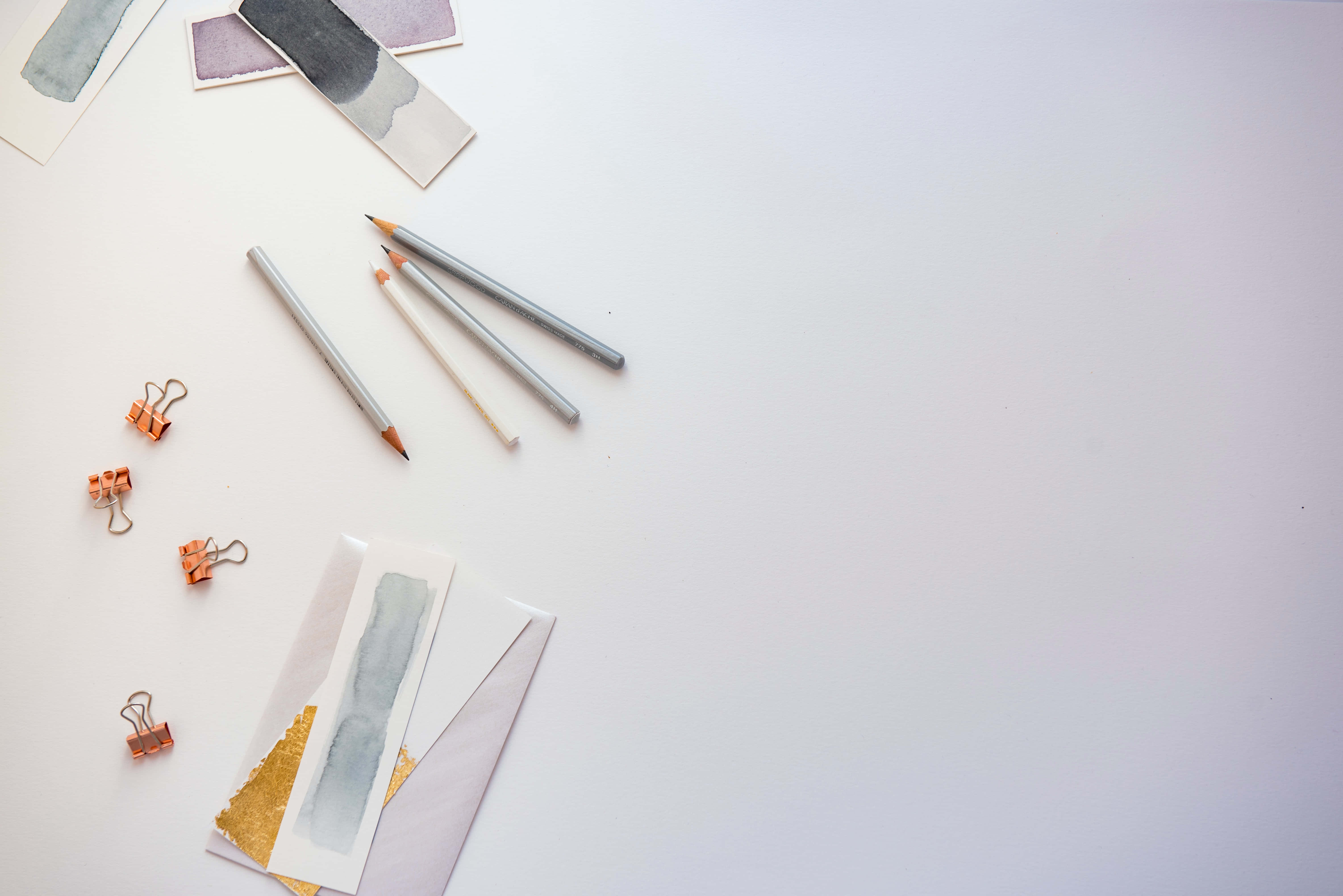 Staan Uit Tussen die Skare met Kreatiewe Mockup-ontwerpe Muurpapier
