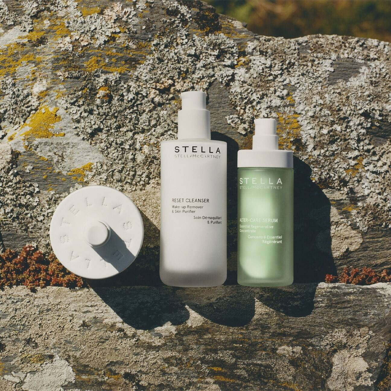 Stella McCartney Velversorgingsversameling - Verbeter Natuurlike Skoonheid Muurpapier