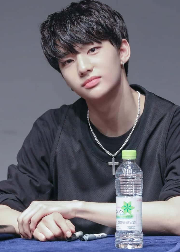 Suid-Koreaanse Sanger Hyunjin Aanhangersbyeenkoms Geleentheid Muurpapier