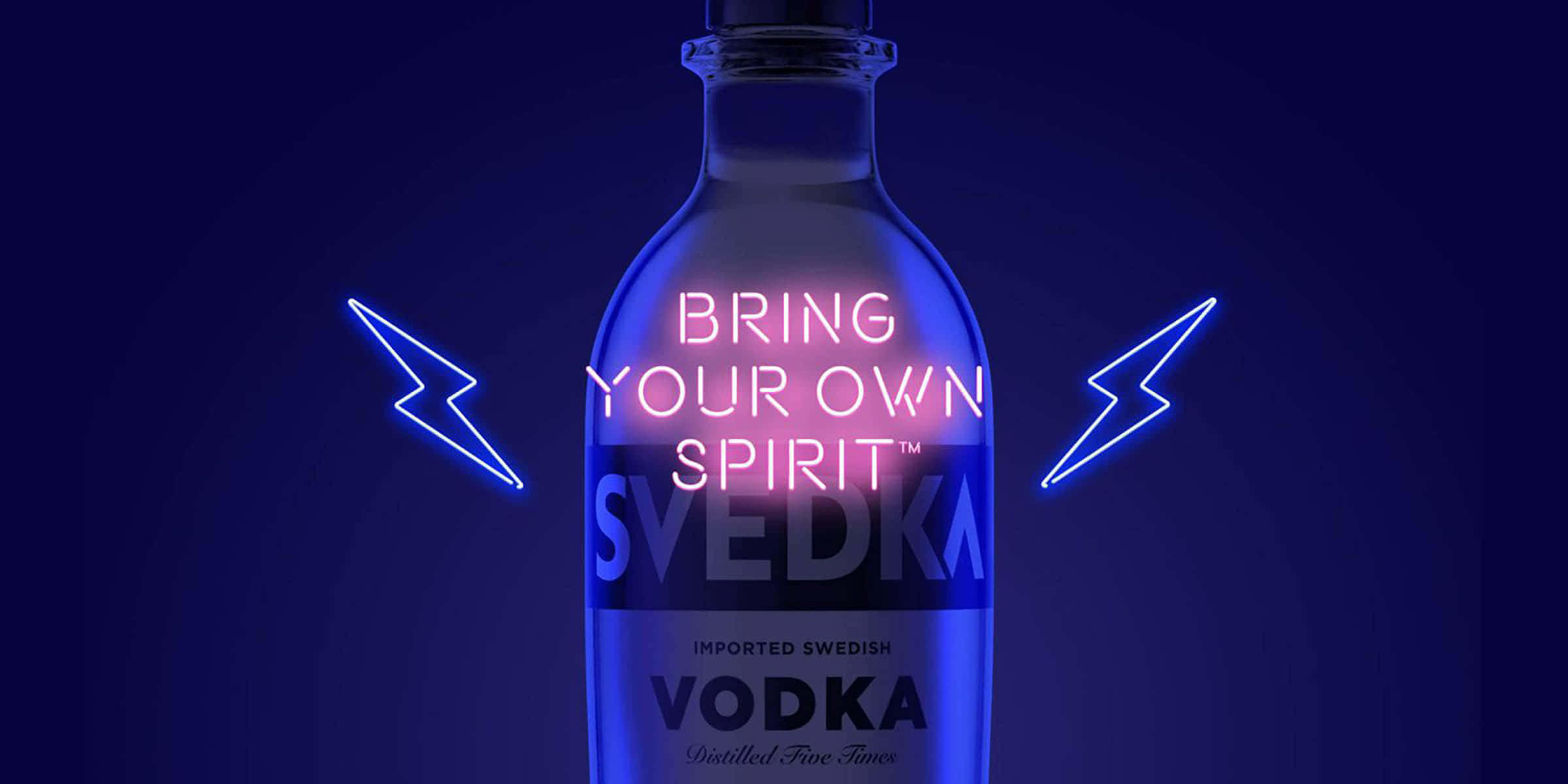 Svedka Vodka - Ontketen Jou Gees Muurpapier