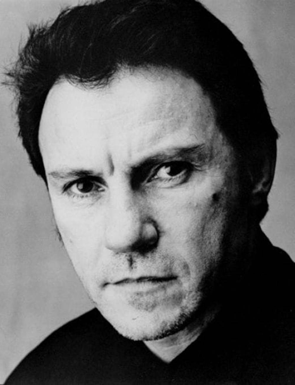 Swart en wit nabyfoto van Harvey Keitel Muurpapier