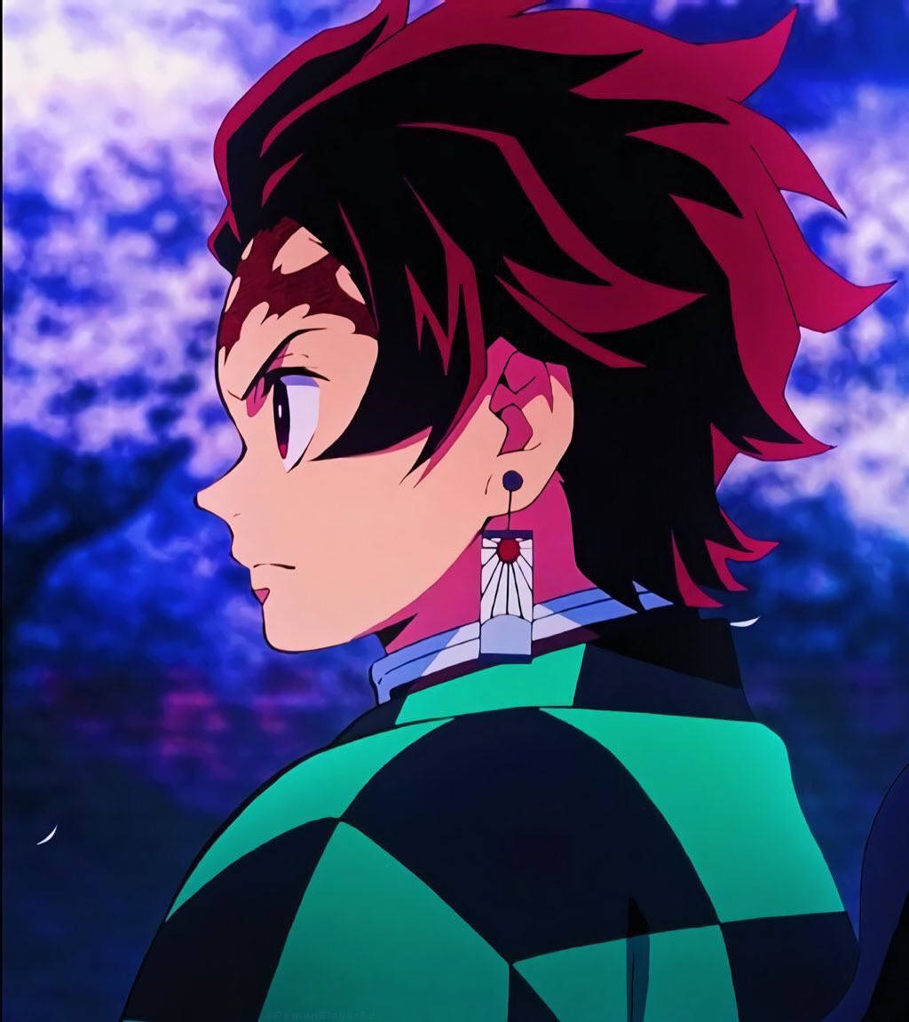 Tanjiro wat staar Demon Slayer PFP Muurpapier