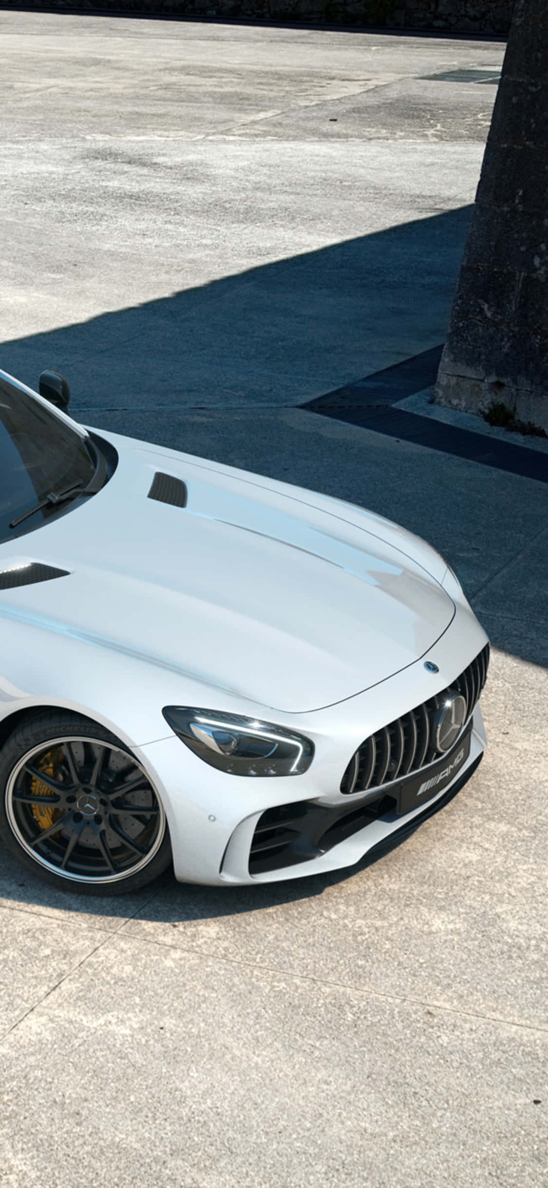 Top Vooraansig Wit iPhone Xs Mercedes Amg Agtergrond Muurpapier