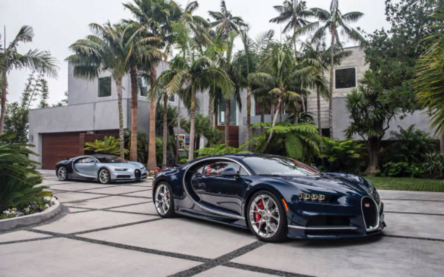Twee Bugatti Chiron 4K Muurpapier