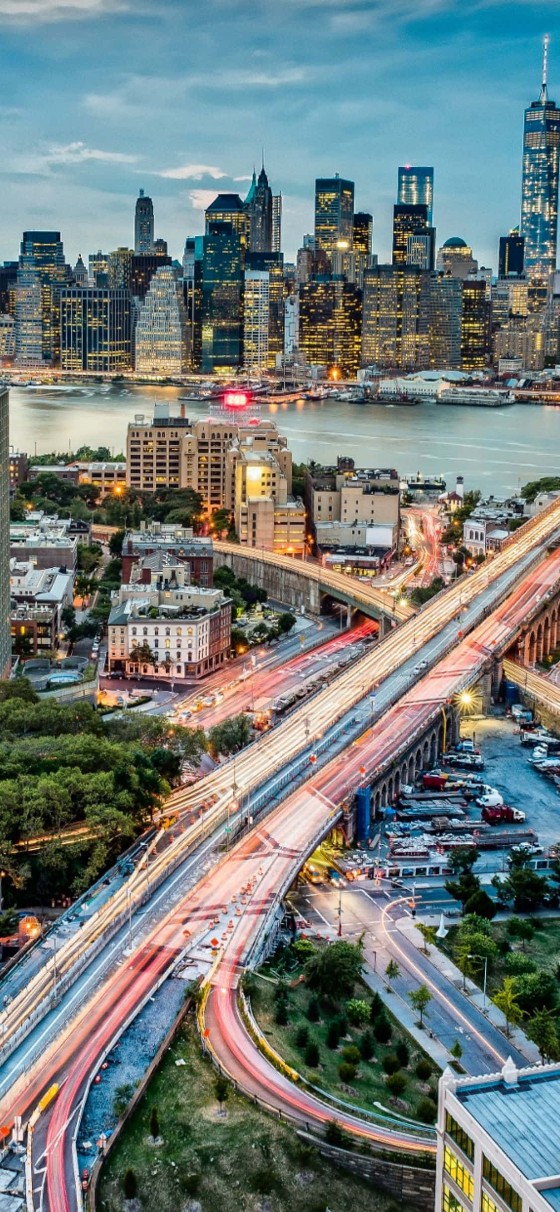 Vasvang die helder ligte van New York Stad met iPhone X. Muurpapier
