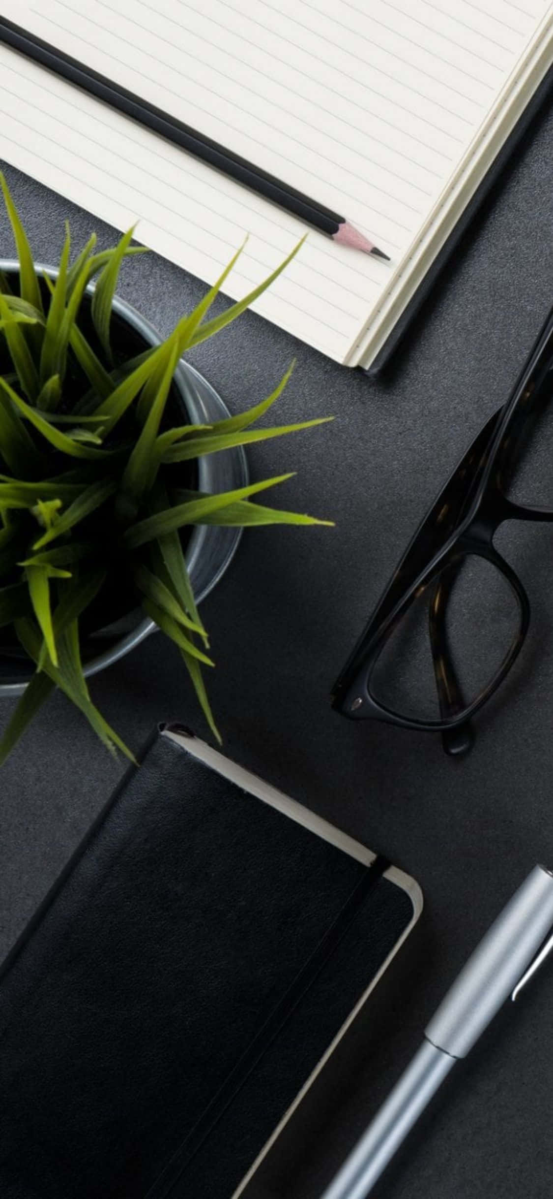 Verbeter jou werkproduktiwiteit met die iPhone Xs Lessenaar Muurpapier