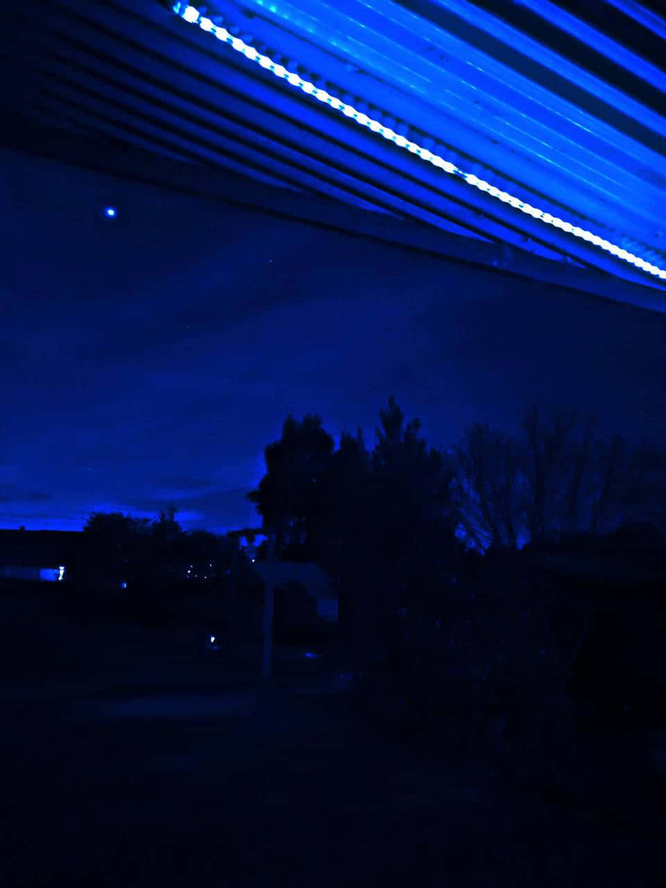Verhelder jou ruimte met Neon-estetika Muurpapier