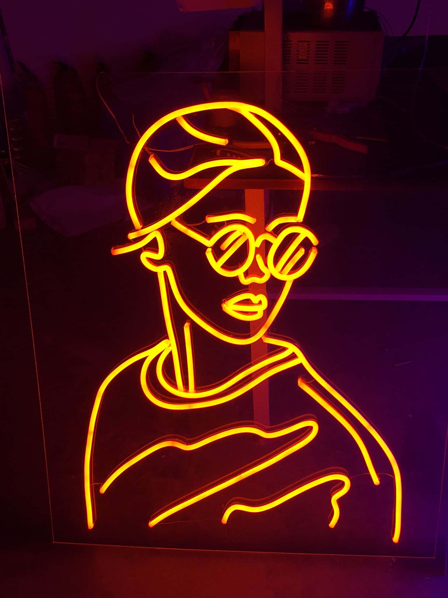"Verlig die nag met 'n neon-estetika!" Muurpapier