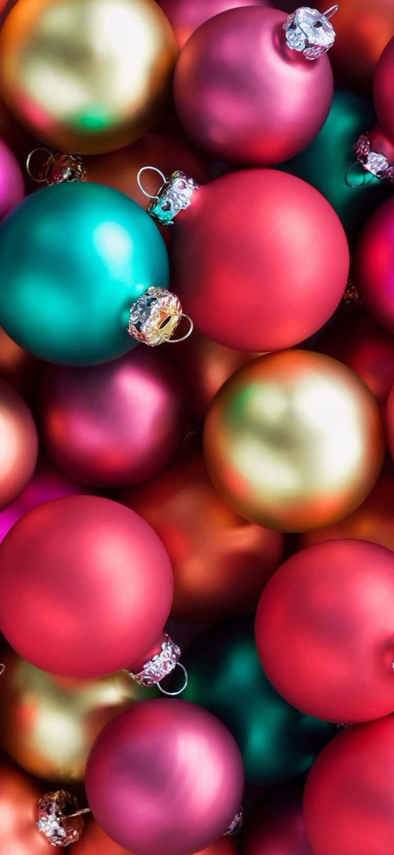 Vier die Kersseisoen met hierdie vrolike feestelike iPhone-agtergrond Muurpapier