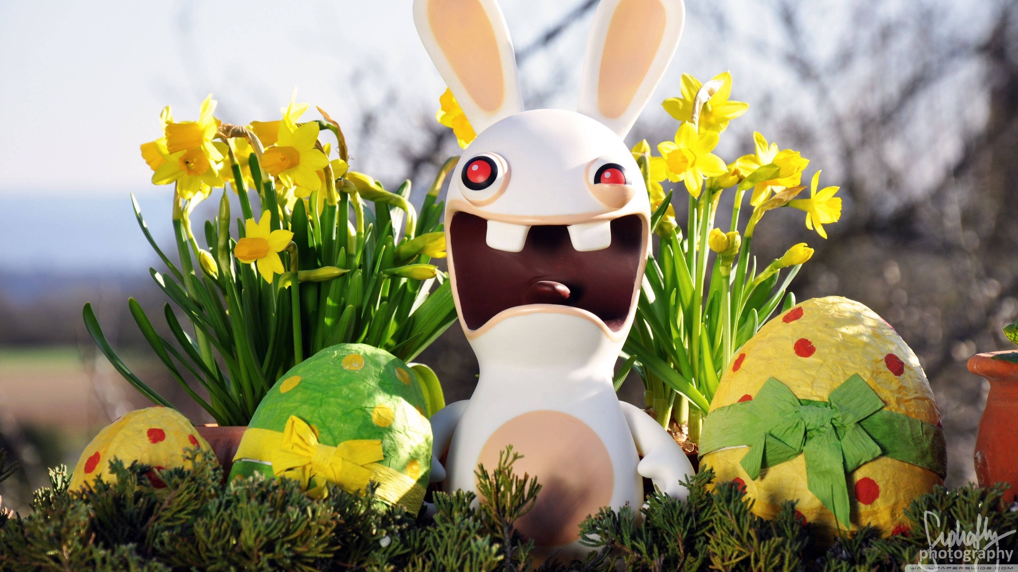 Vier Paasfees met hierdie Kleurvolle Rayman Rabbid Eiers Muurpapier